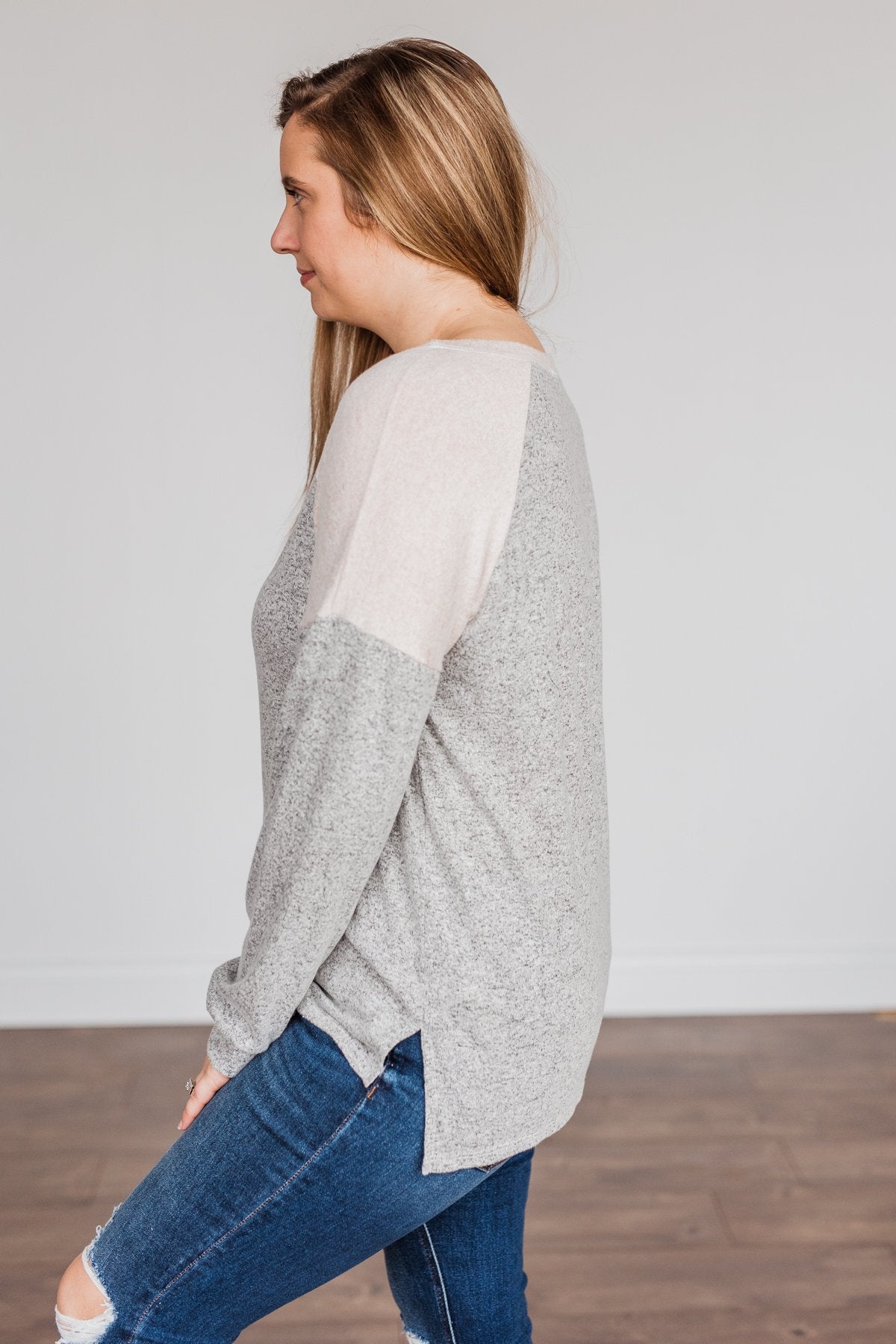 Always Be Me Knit Raglan Top- Heather Grey & Beige