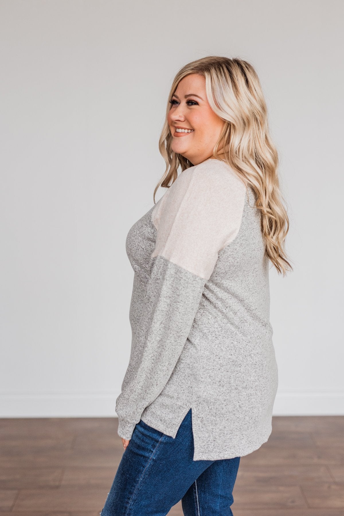 Always Be Me Knit Raglan Top- Heather Grey & Beige