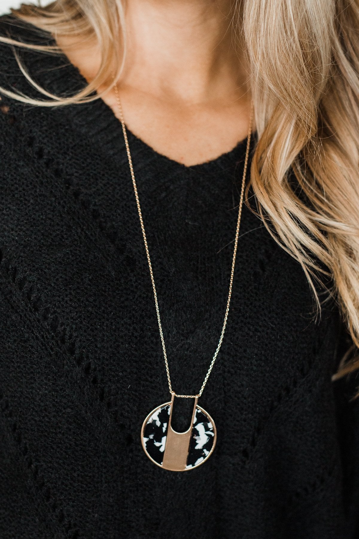 Pretty Little Thing Circle Pendant Necklace- Black, White, Gold