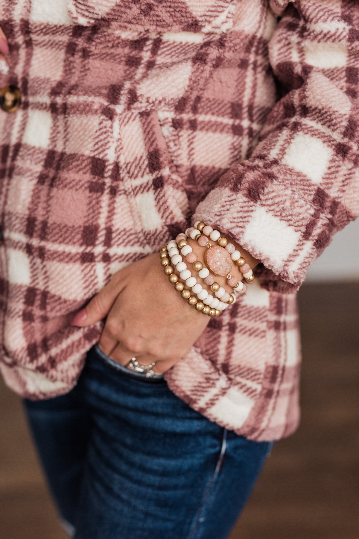 Sensational Smiles Beaded Bracelet Set- Gold & Pink