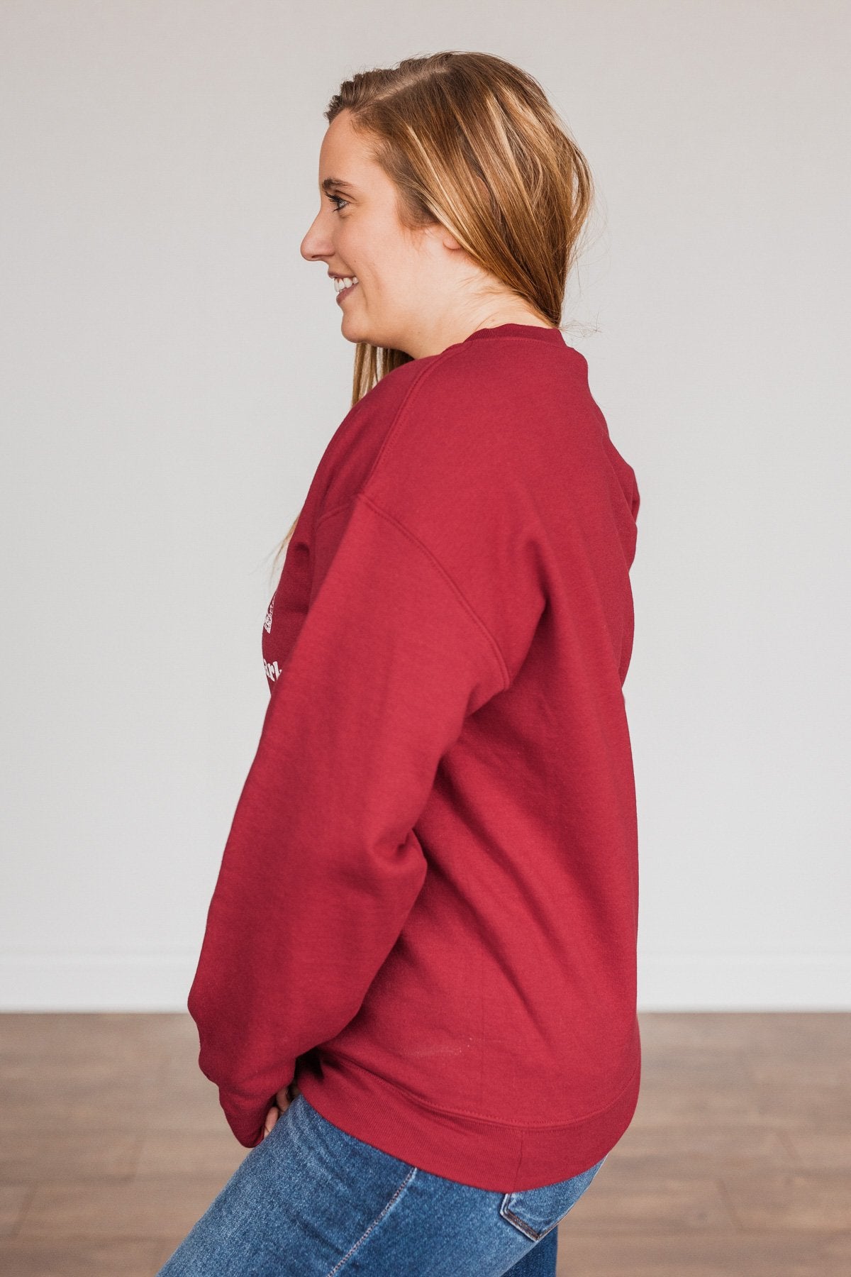 "She's A Beaut, Clark" Graphic Pullover- Cranberry