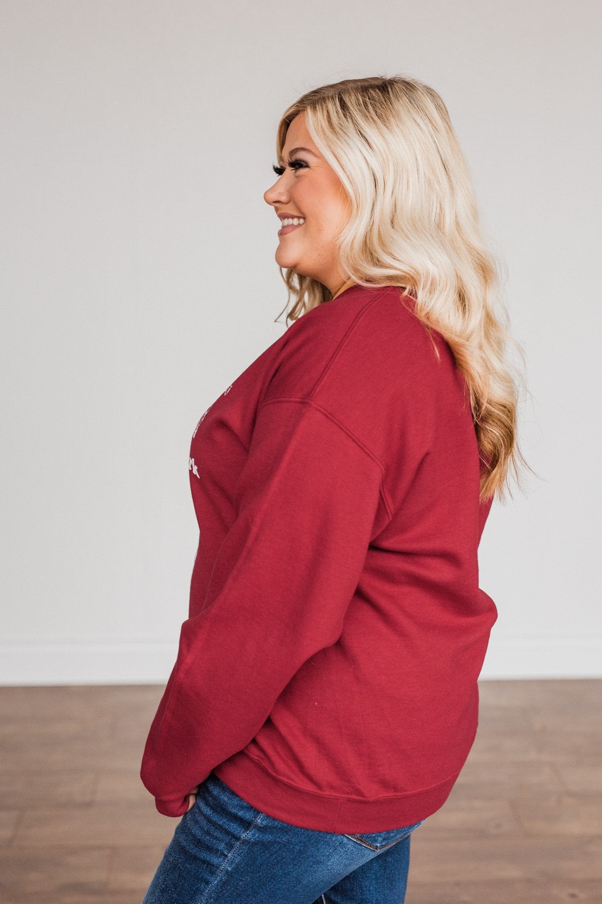 "She's A Beaut, Clark" Graphic Pullover- Cranberry