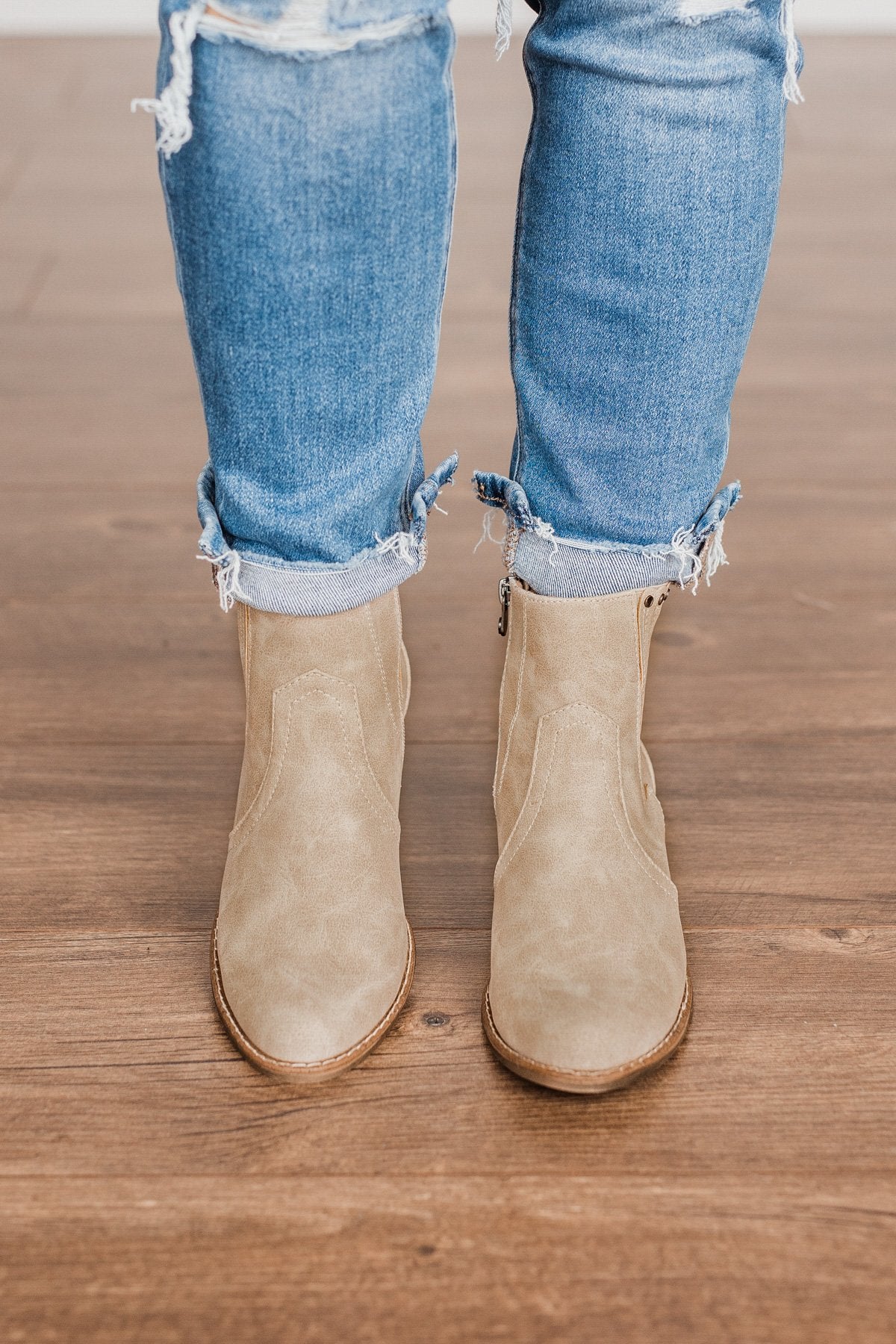 Blowfish Caitlynn Booties- Light Taupe Prospector