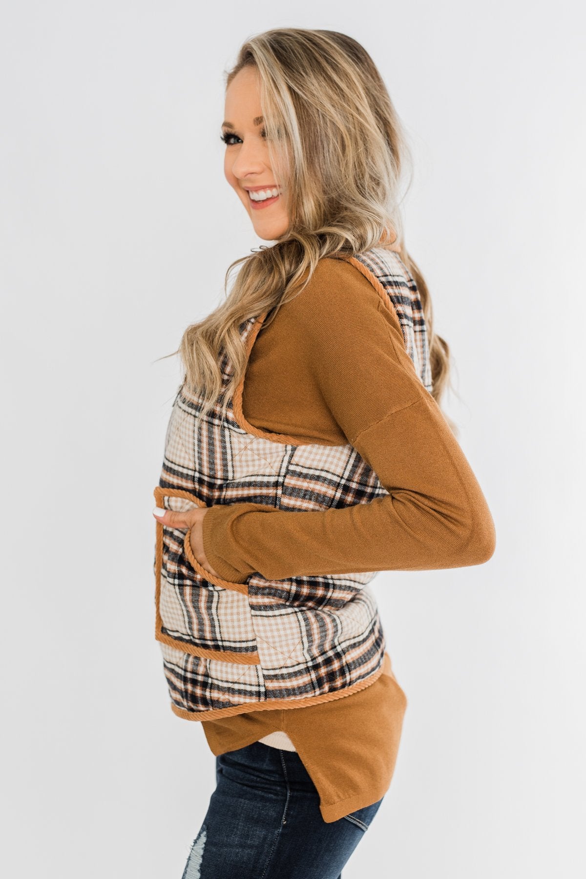 Quilted Plaid Puffer Vest- Camel & Navy