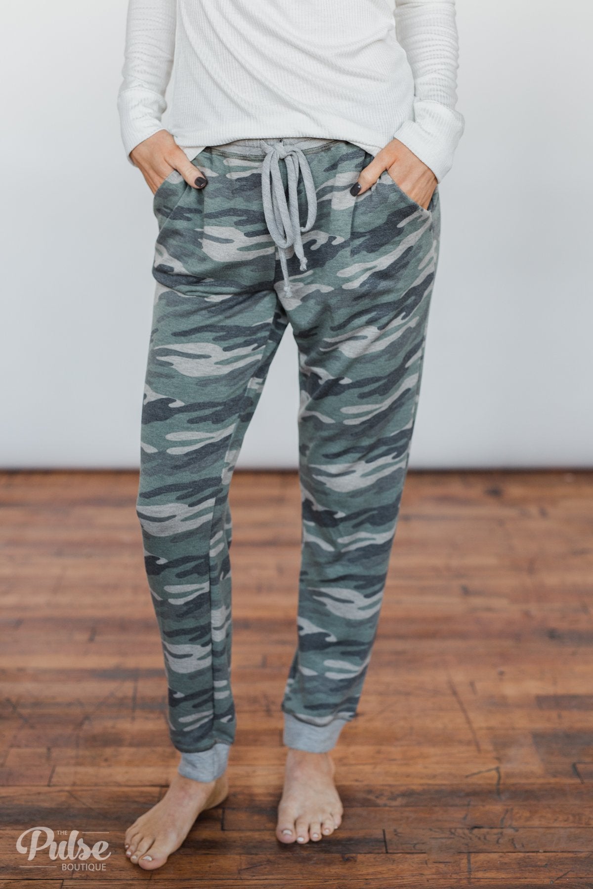 Soft camo joggers outlet