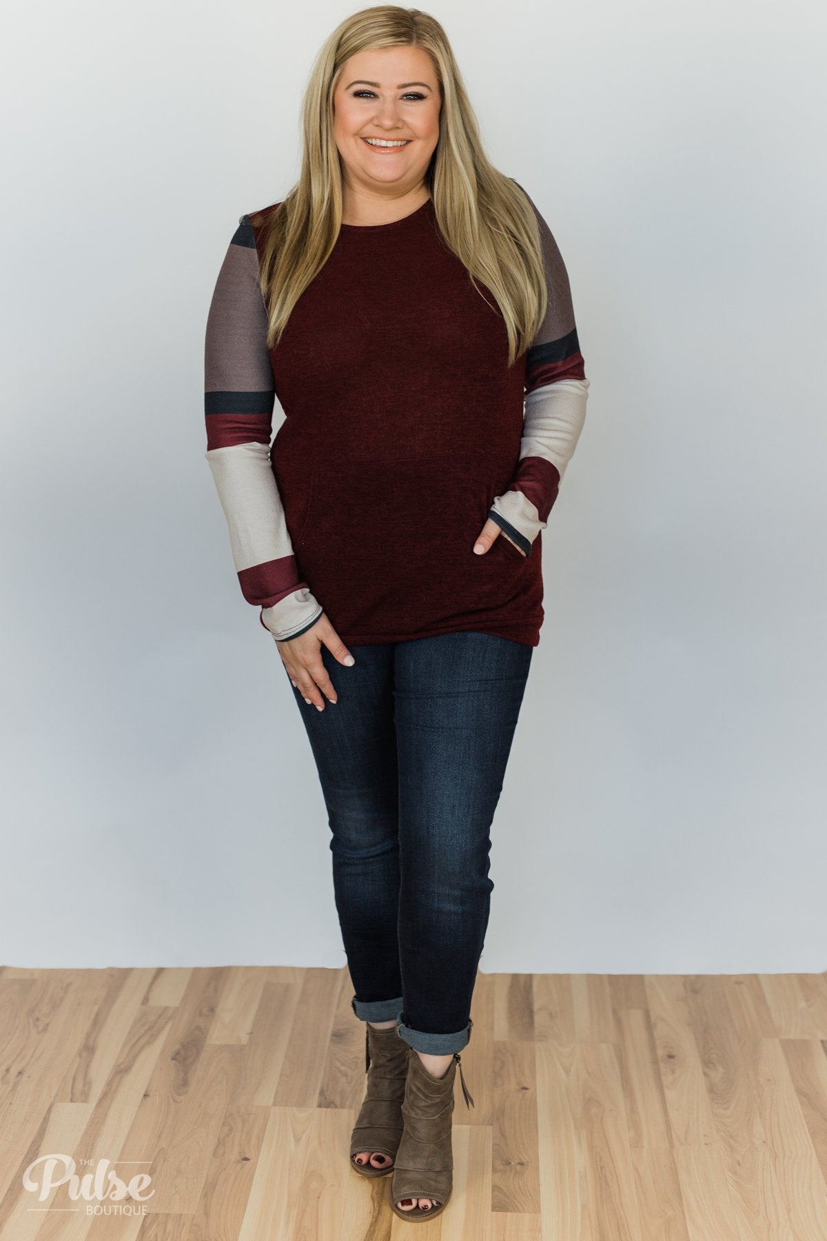 The Right Placement Color Block Sleeve Top- Maroon