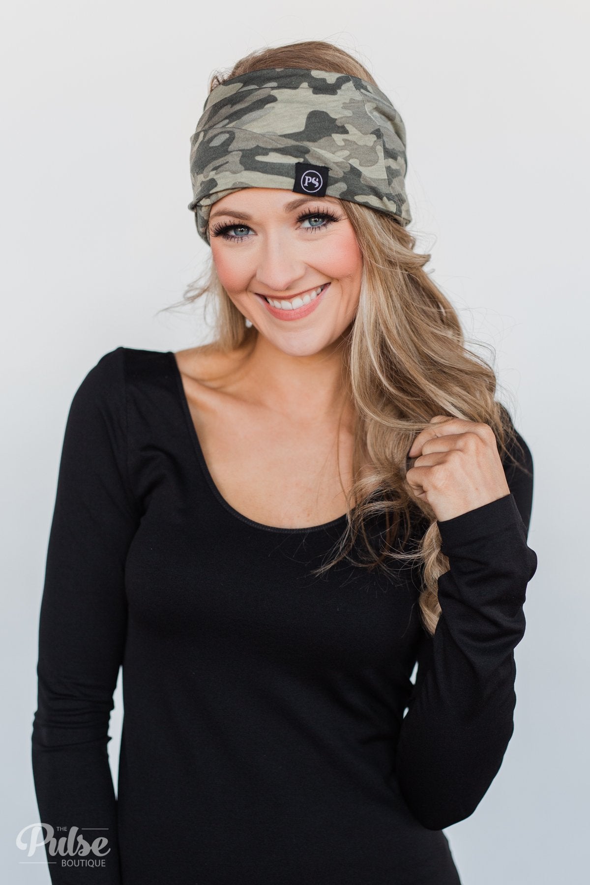 Peek-a-Boo Beanie- Camo