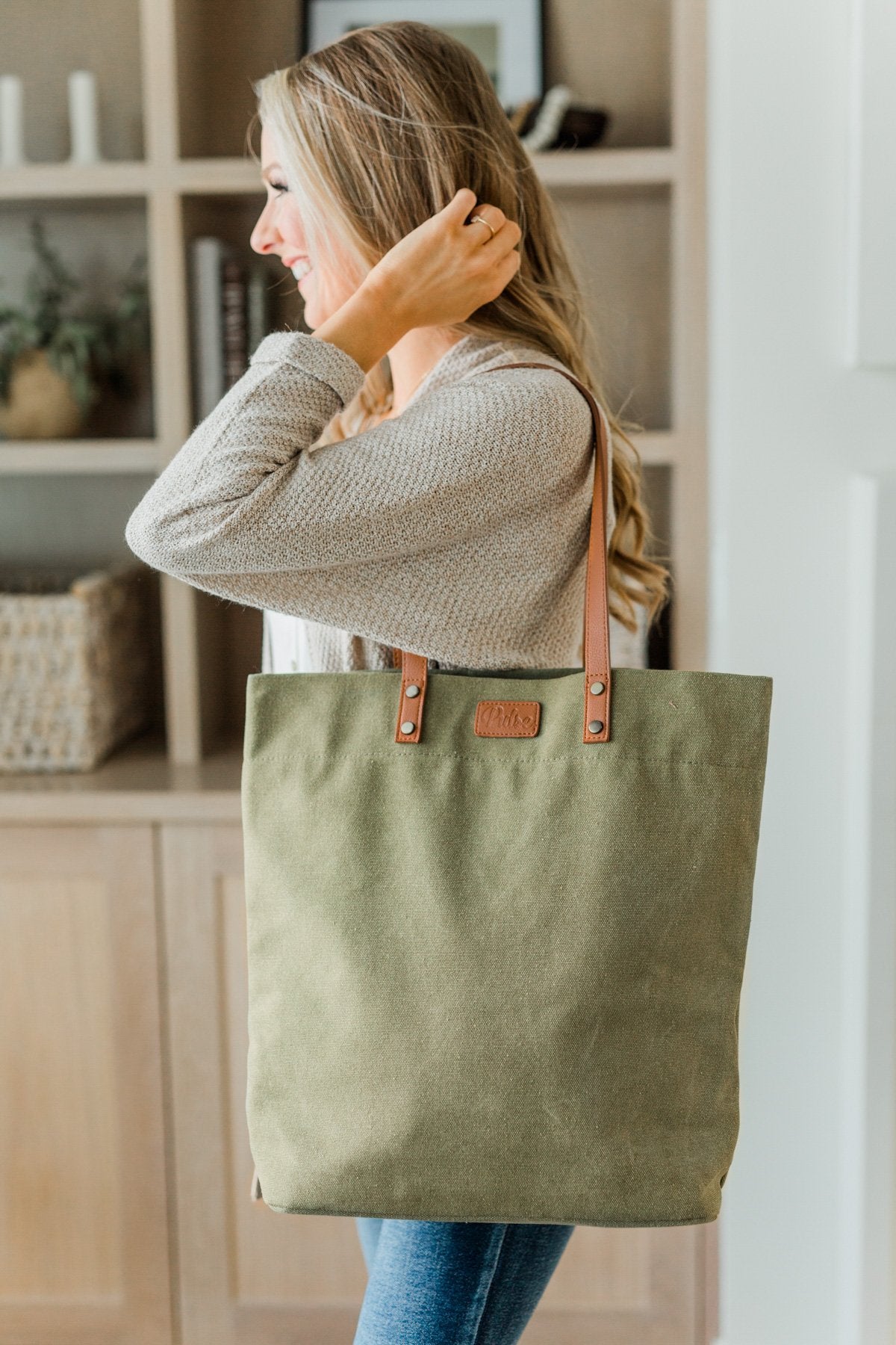 Life's Adventures Canvas Tote- Olive