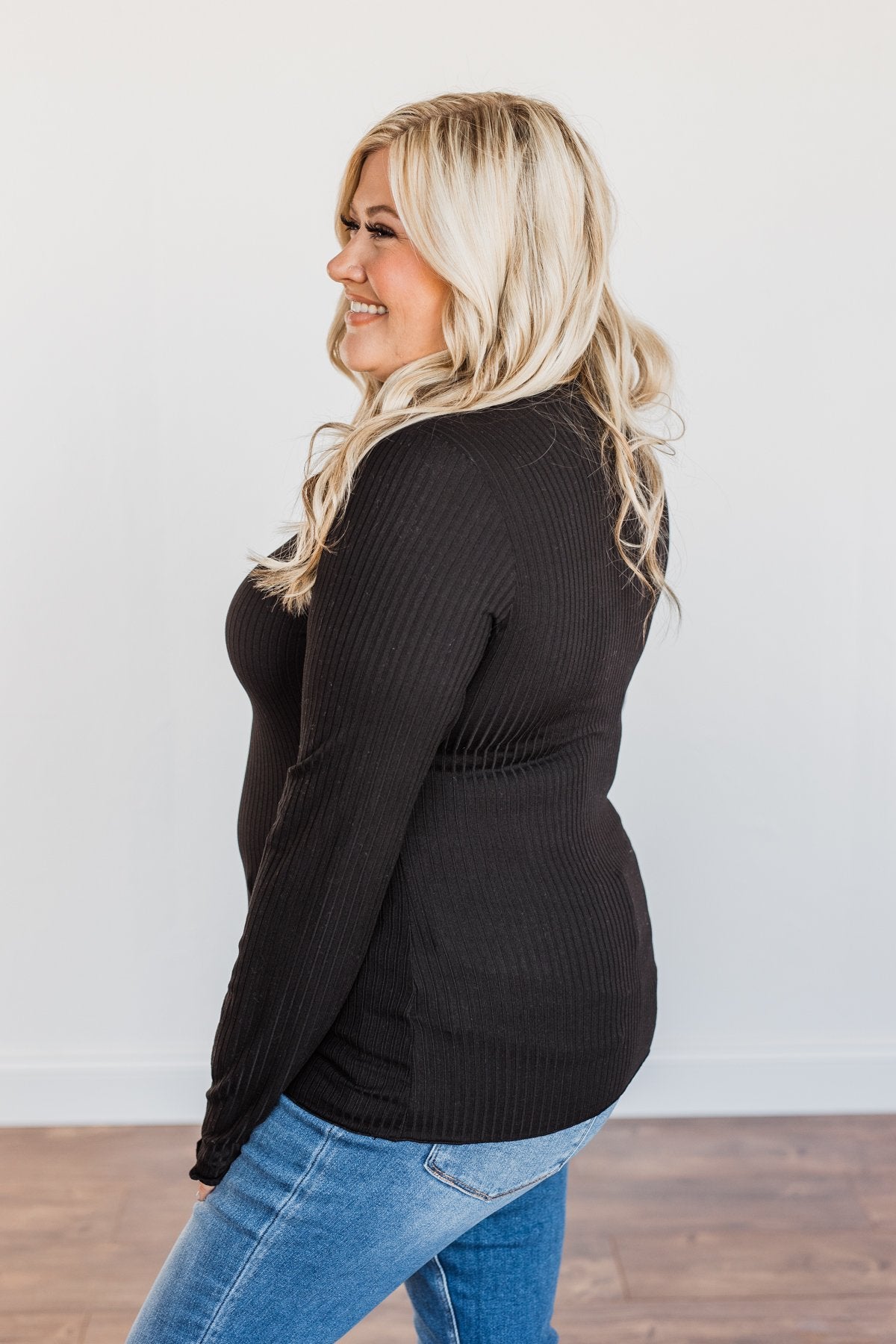Smooth Sailing Turtle Neck Top- Black