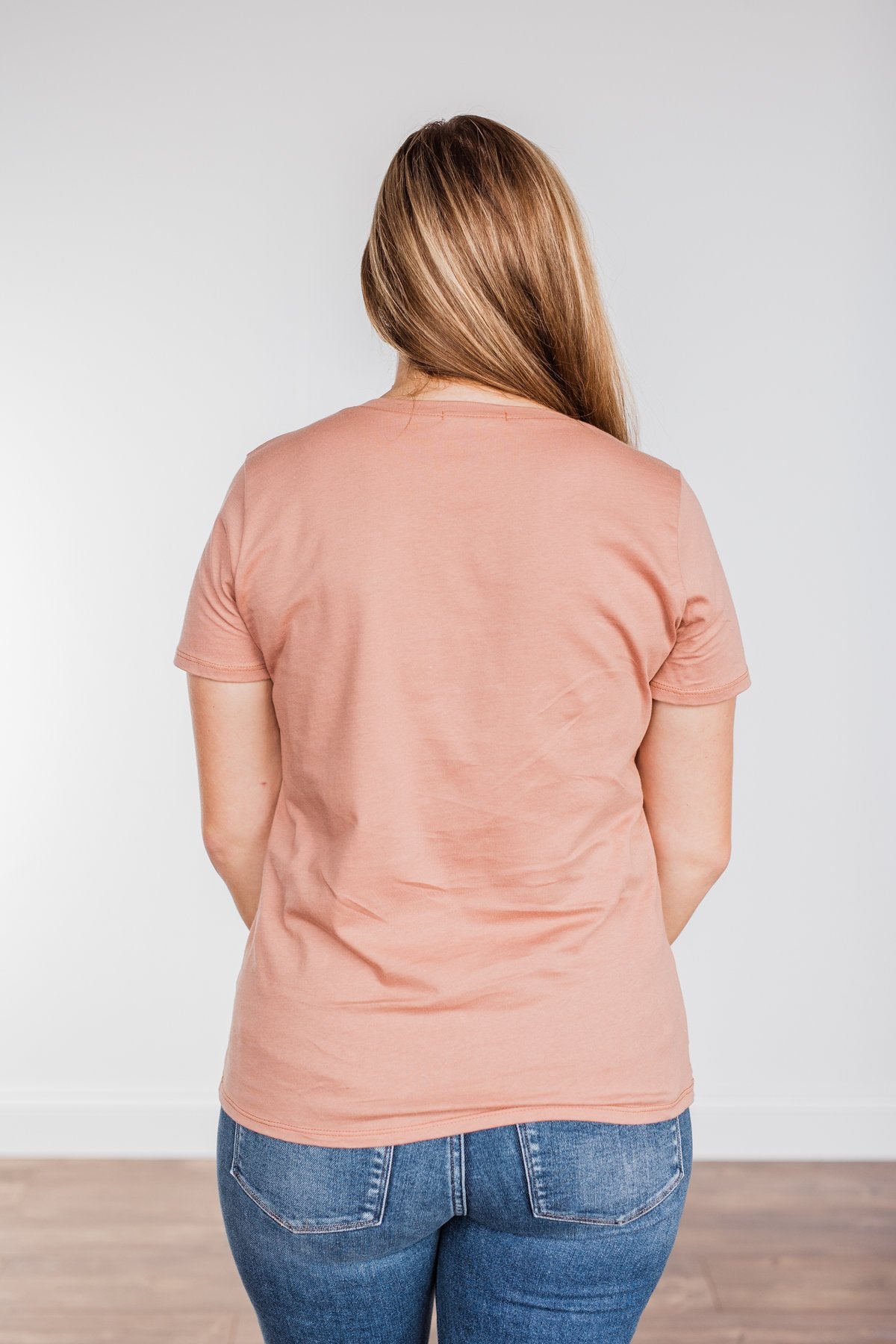 "Never Stop Dreaming" Graphic Tee- Clay