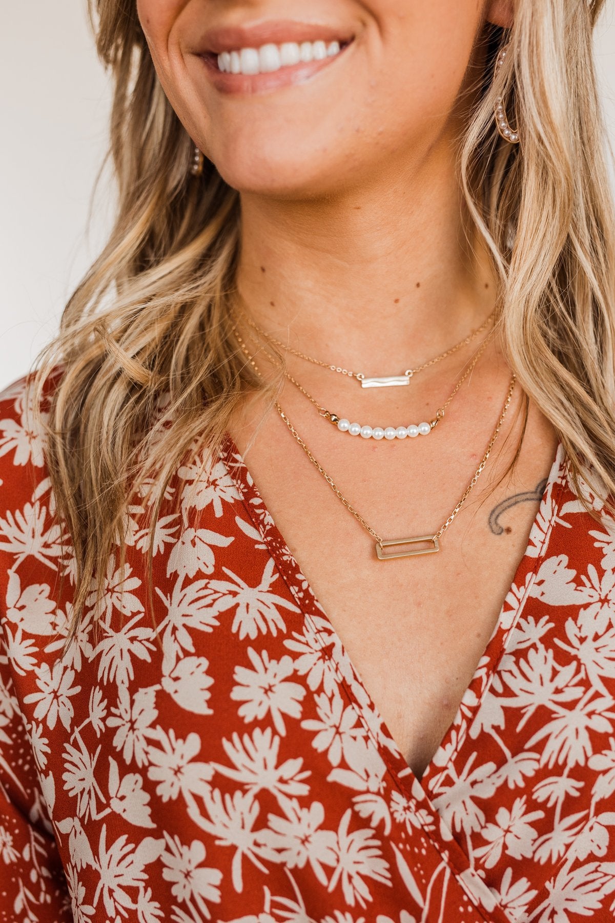 Delightfully Darling 3 Piece Necklace Set- Pearl & Gold