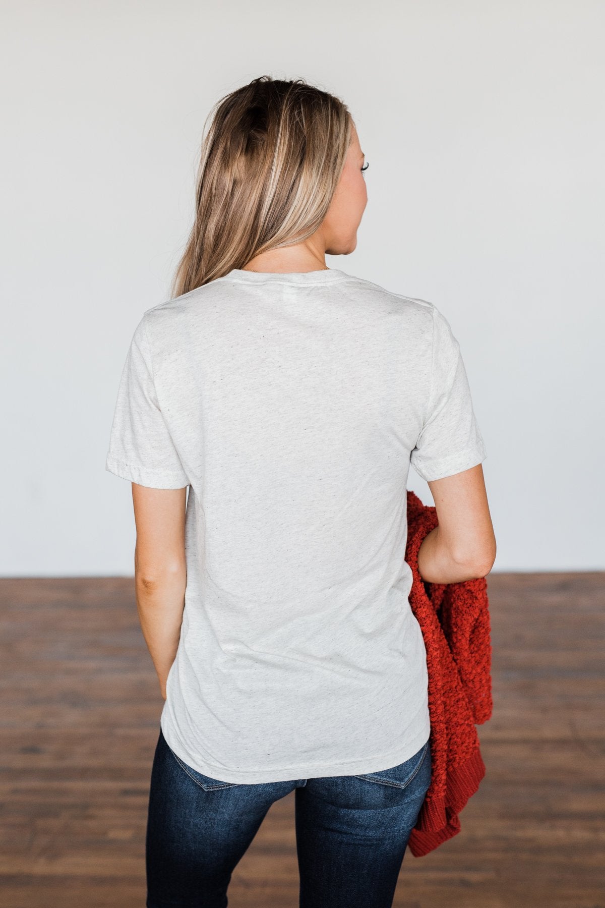 Groovy "Mama" Graphic Tee- Light Heathered Oatmeal