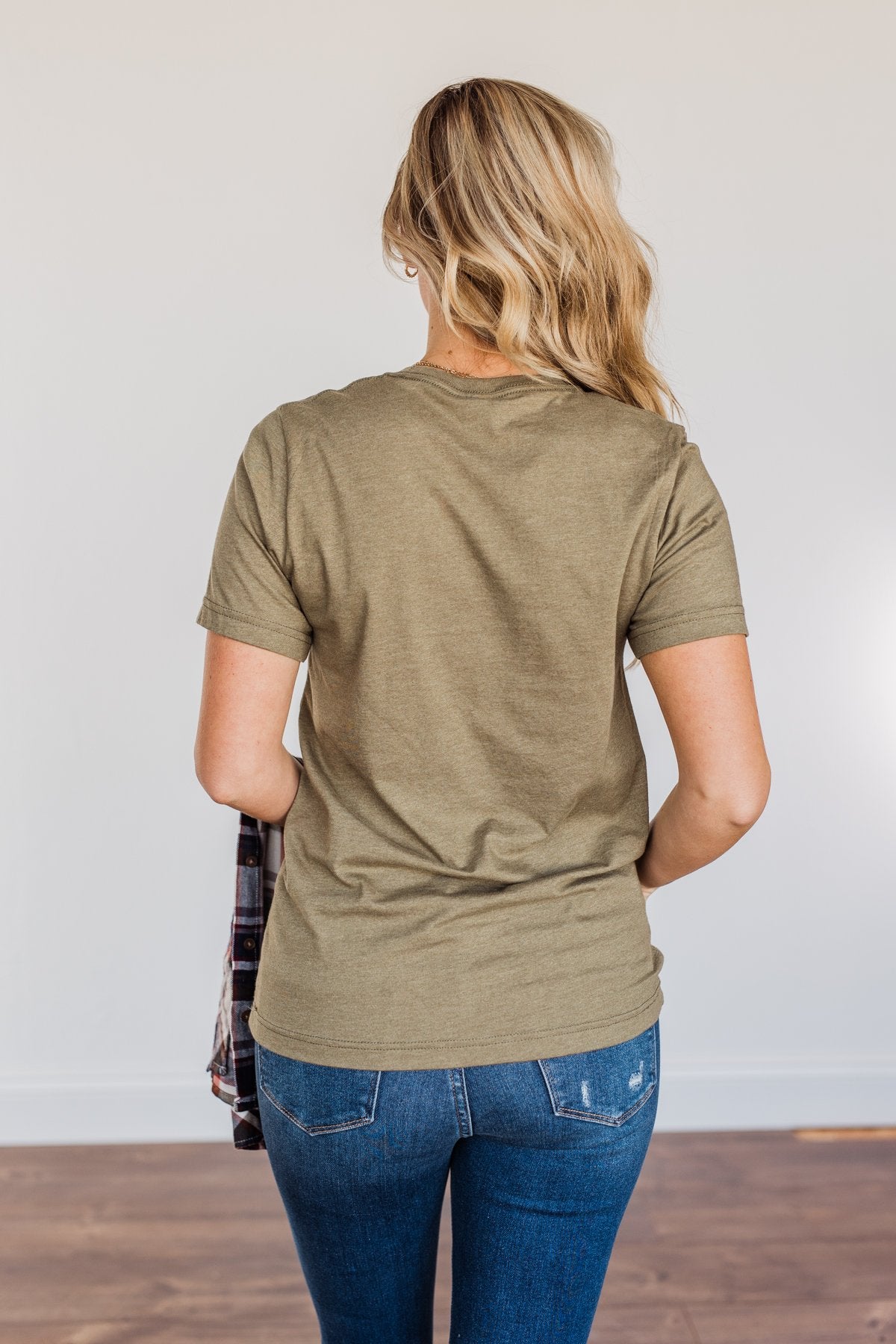 "Stay Wild. Roam Free" Buffalo Graphic Tee- Olive
