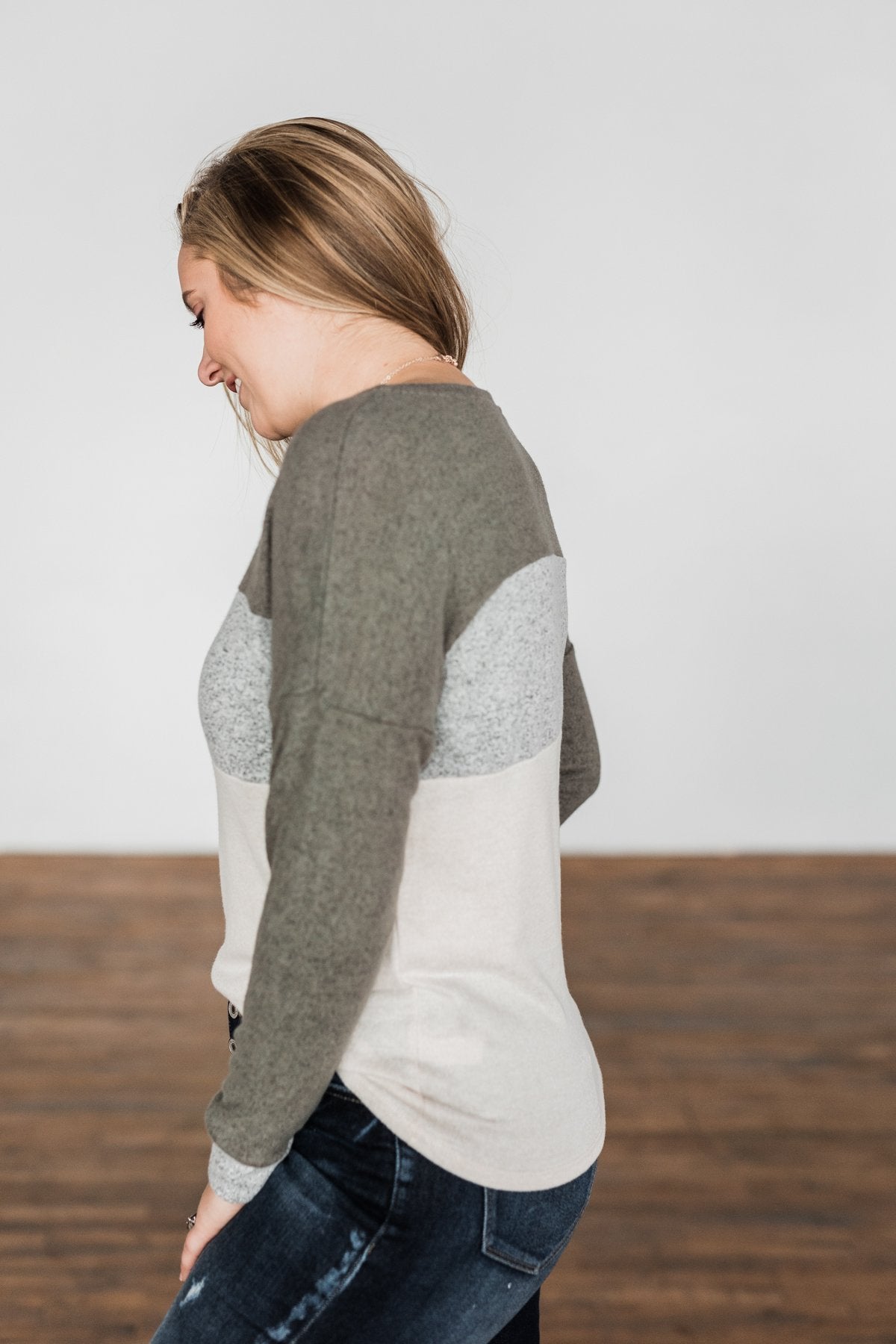 Fall Fever Color Block Top- Olive, Heather Grey, & Cream