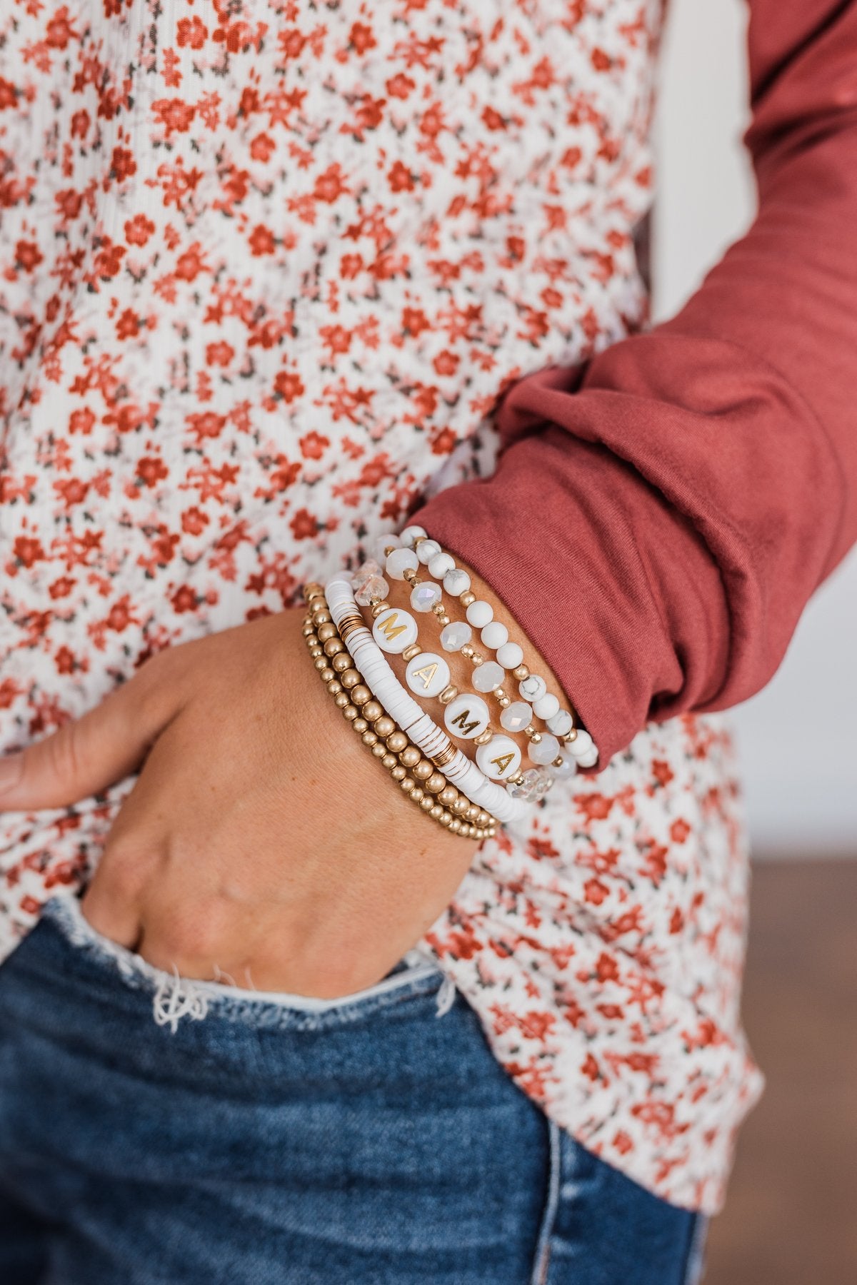 Loving My "Mama" 6-Piece Bracelet Set- White