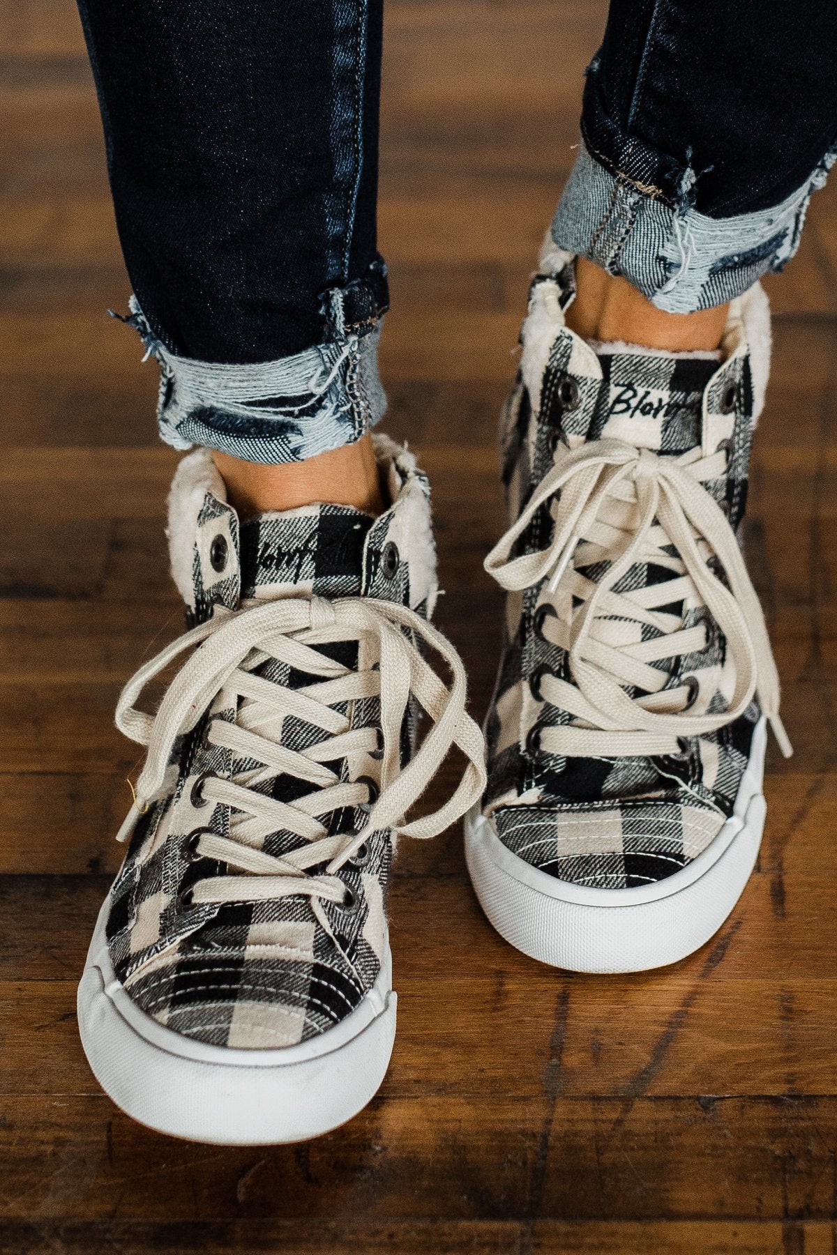 Blowfish Memphis Sneakers- Off White Buffalo