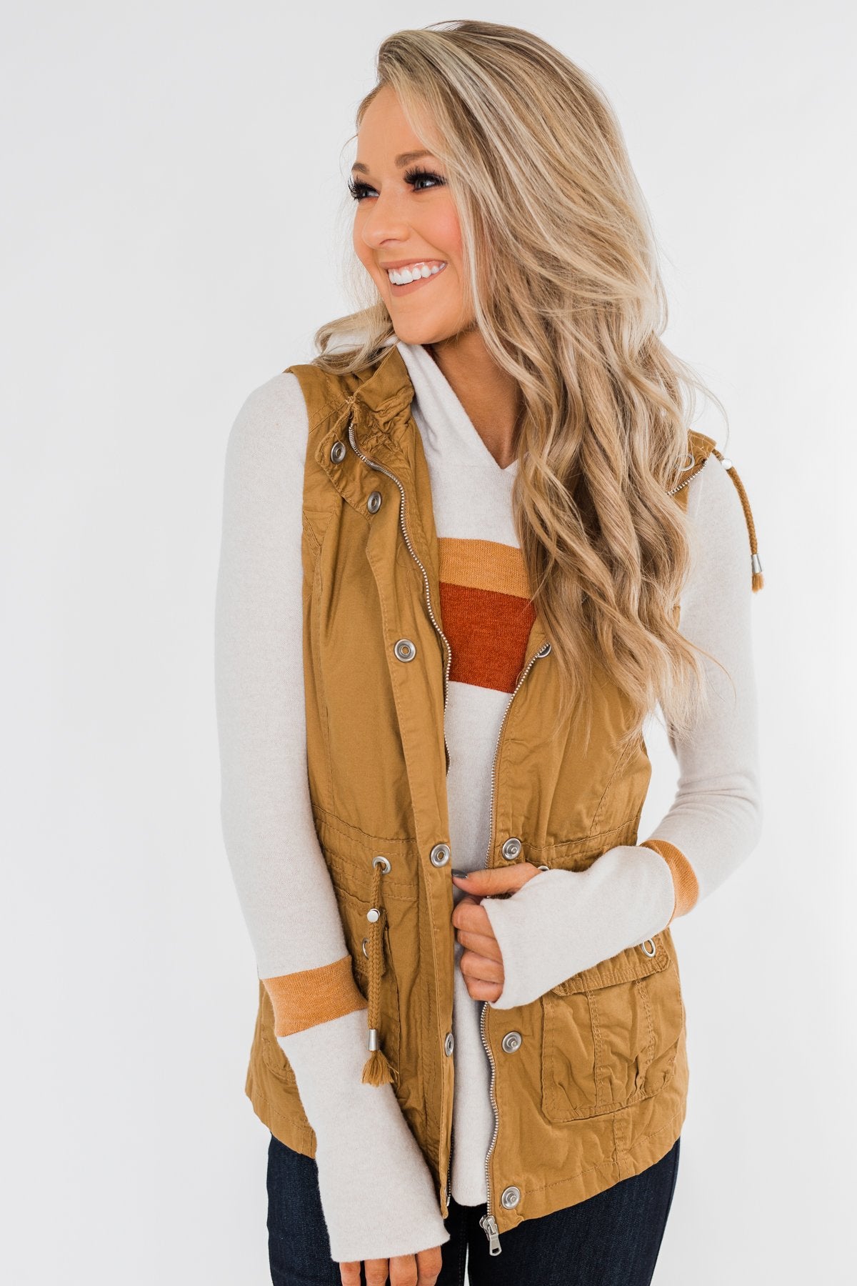 Season Essential Vest- Burnt Mustard