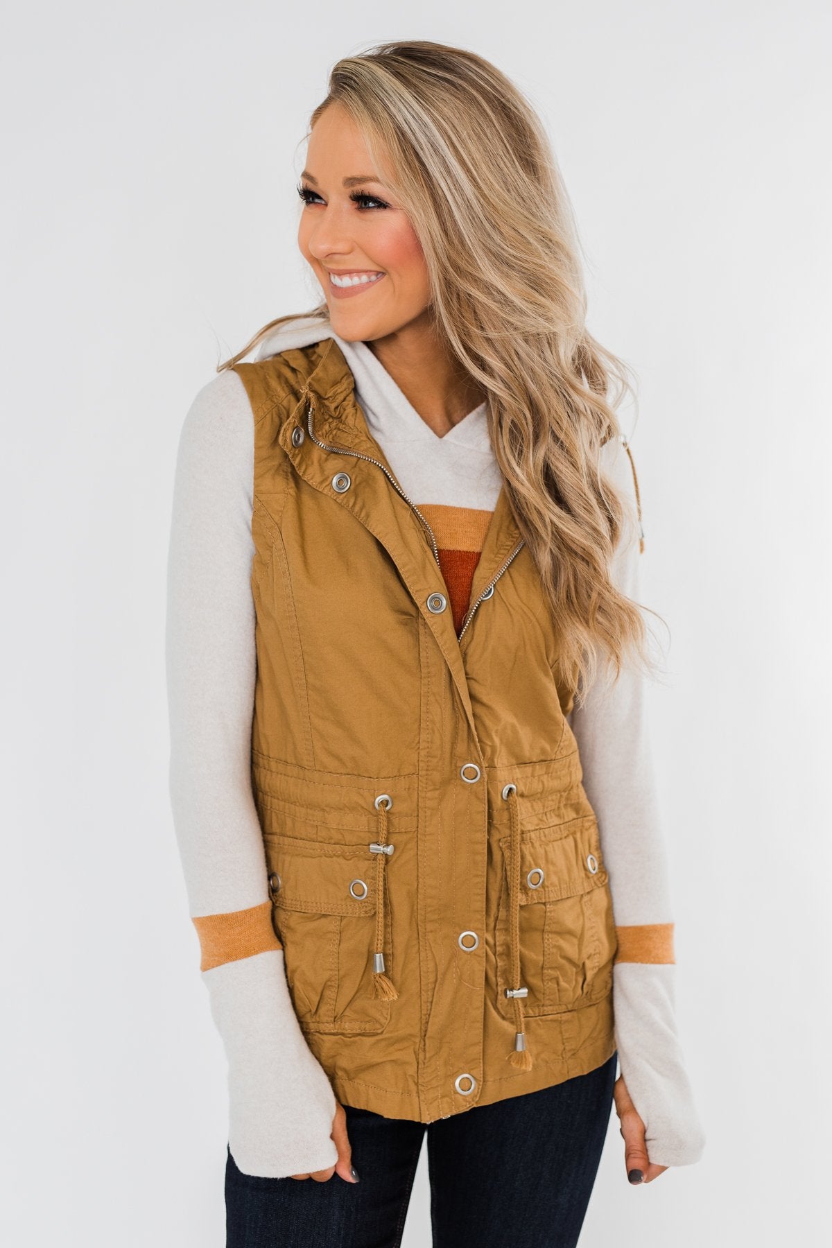 Season Essential Vest- Burnt Mustard