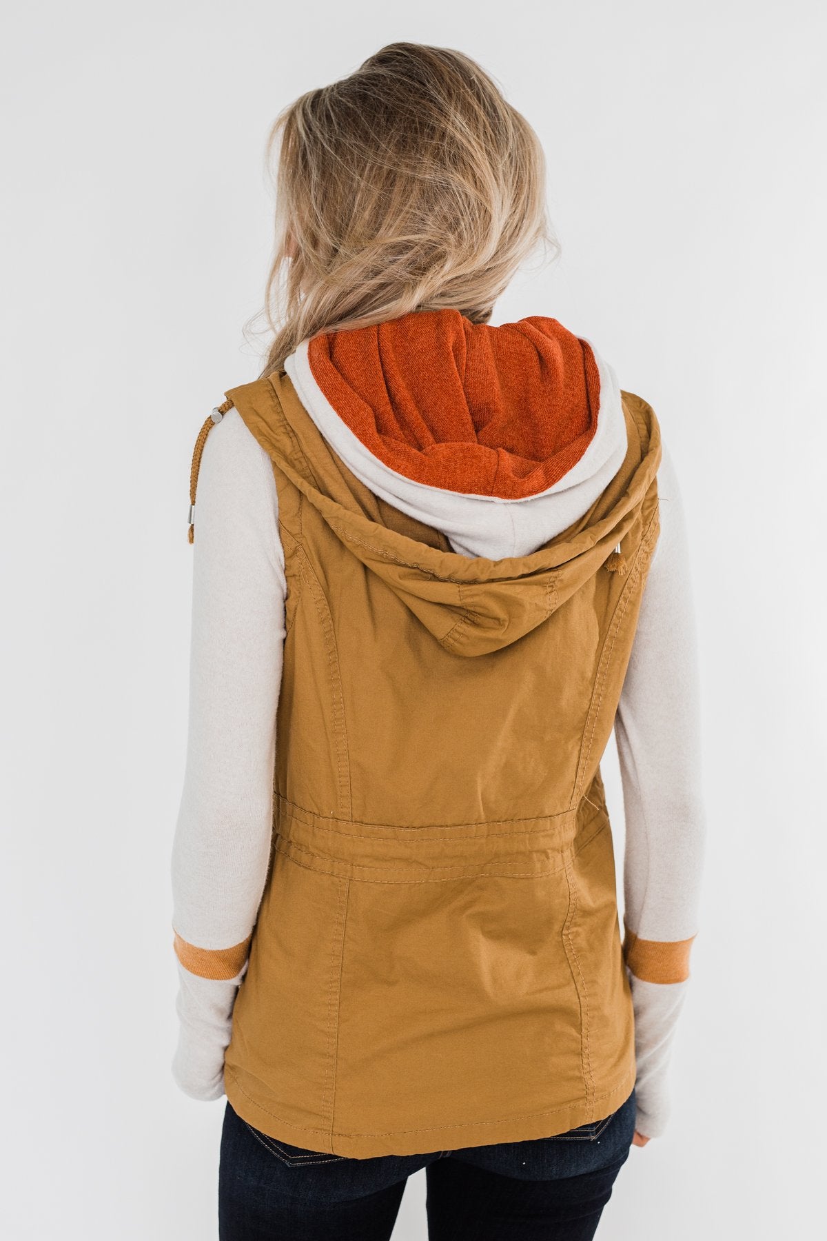 Season Essential Vest- Burnt Mustard