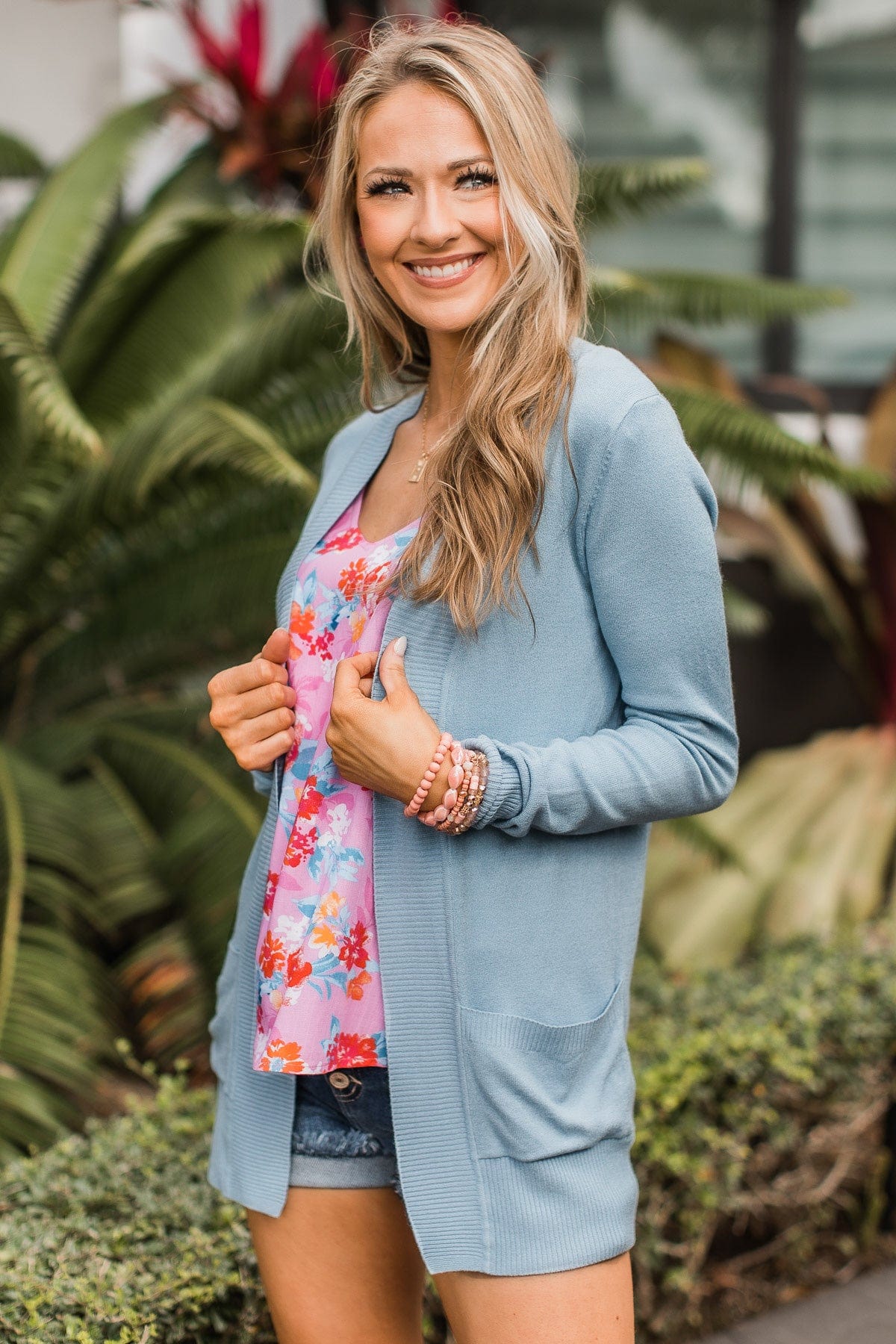 Light blue on sale cardigan outfit