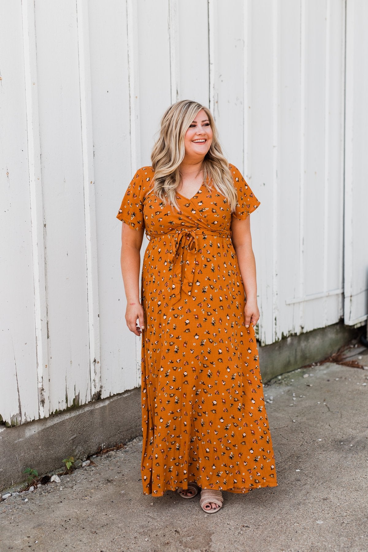 Can't Help But Stare Floral Maxi Dress- Burnt Orange Can't Help But Stare Floral Maxi Dress- Burnt Orange