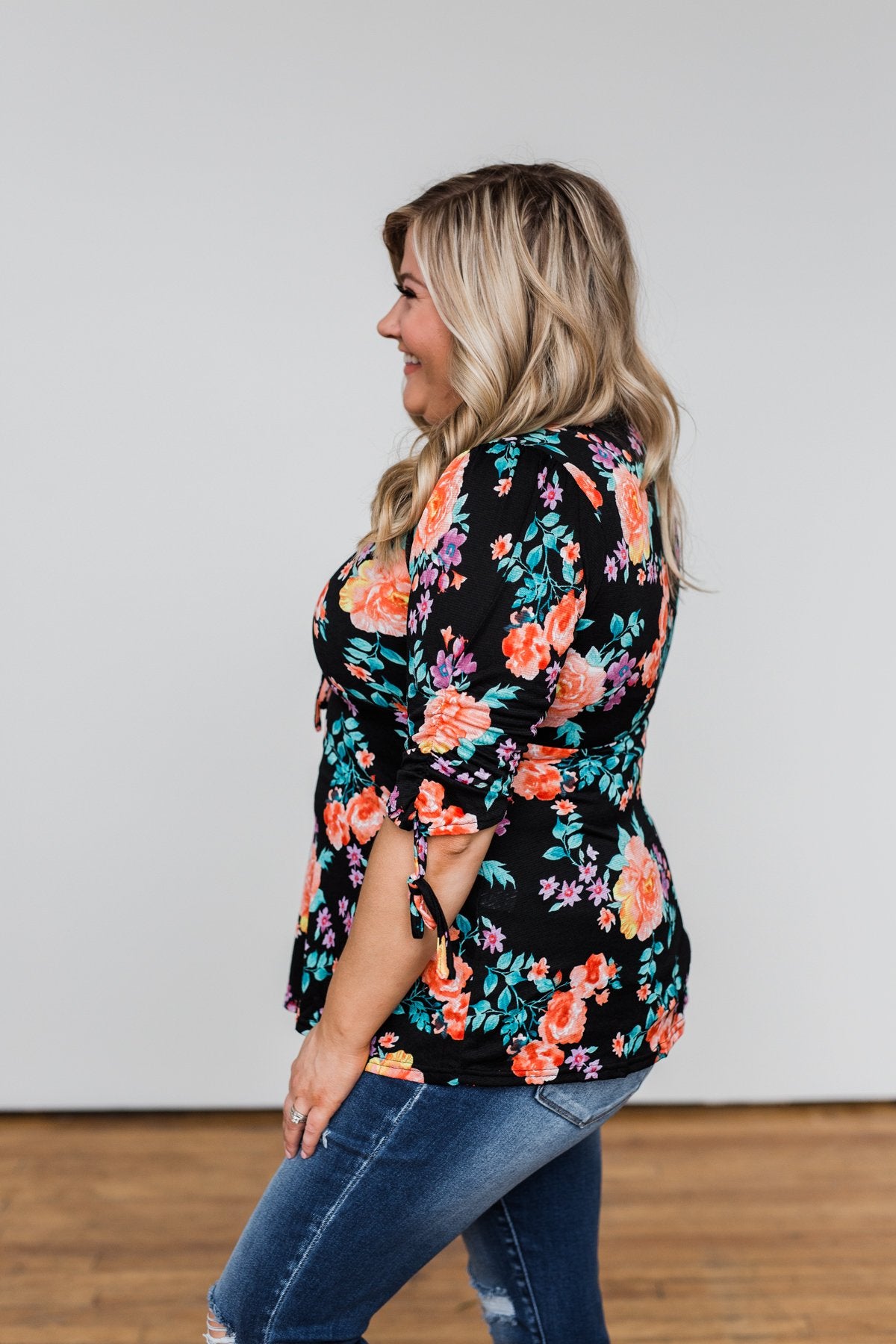 Day Dreaming Floral Cinched Top- Black