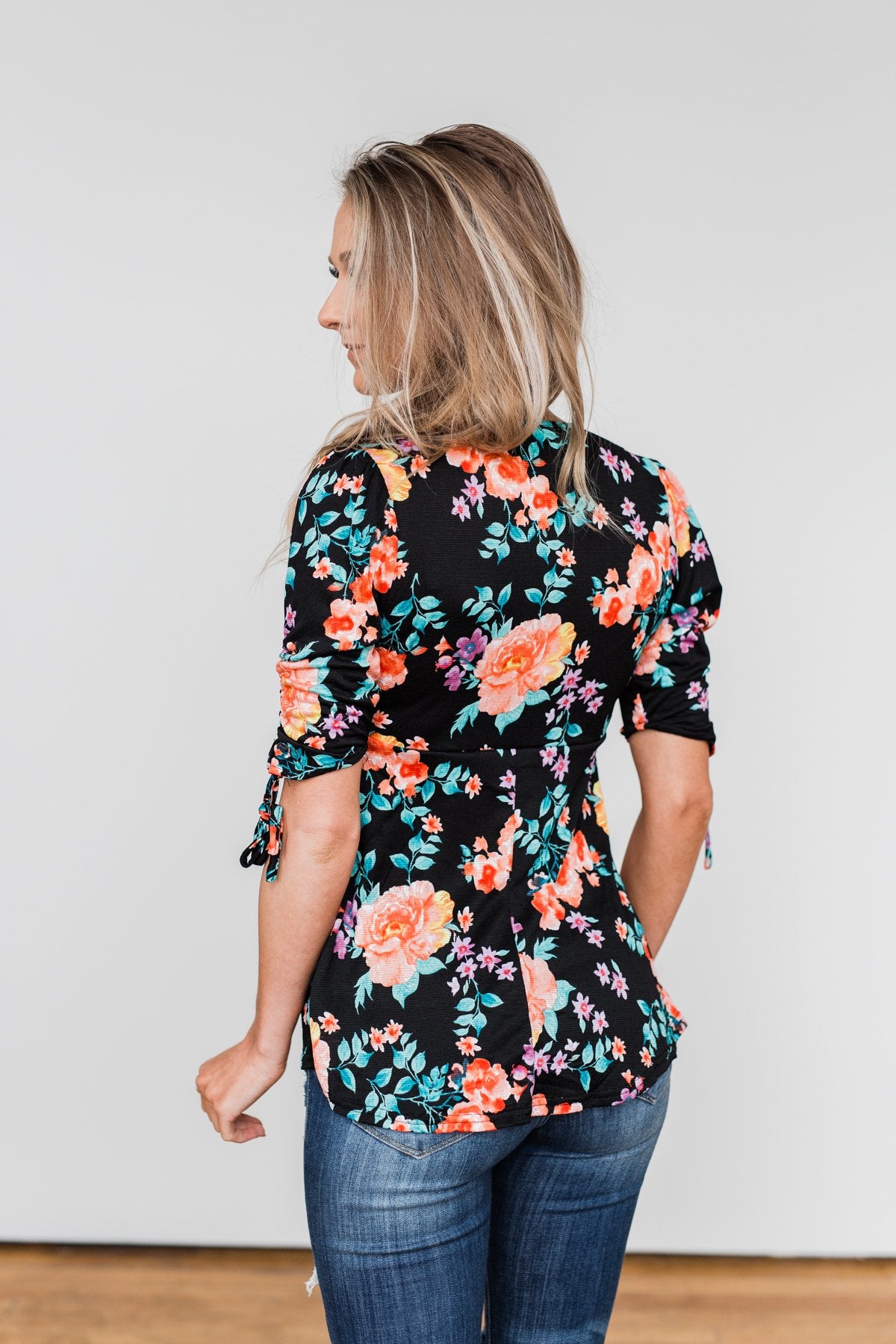Day Dreaming Floral Cinched Top- Black