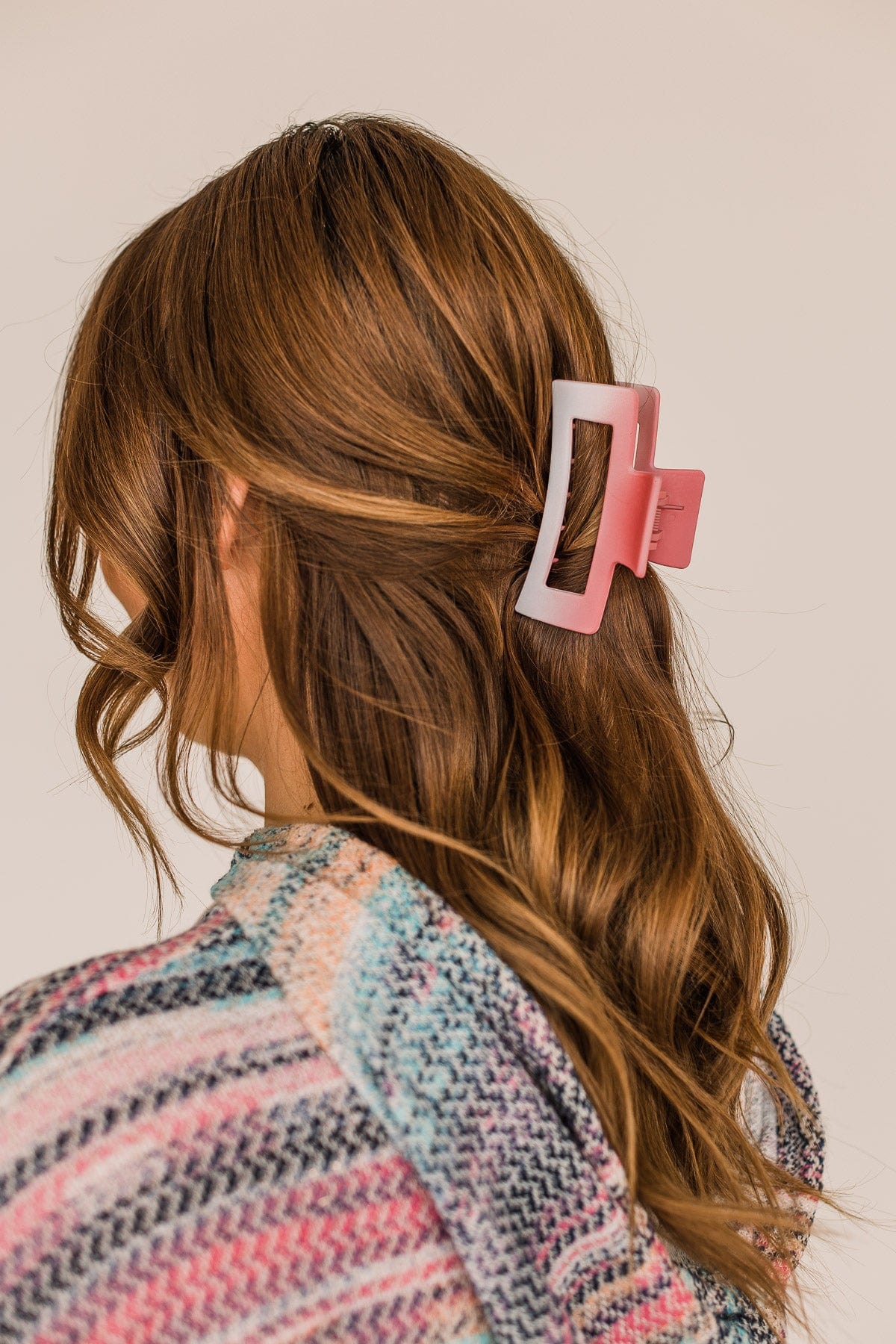 Going Places Rectangle Claw Hair Clip- Pink Ombre