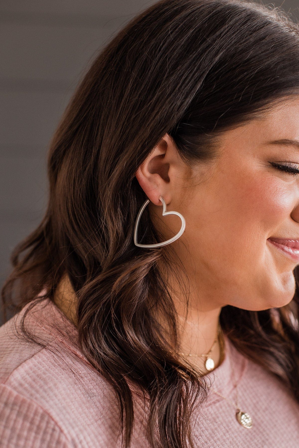 JLO Edge Custom Name Hoop Earrings – KHLOE JEWELS