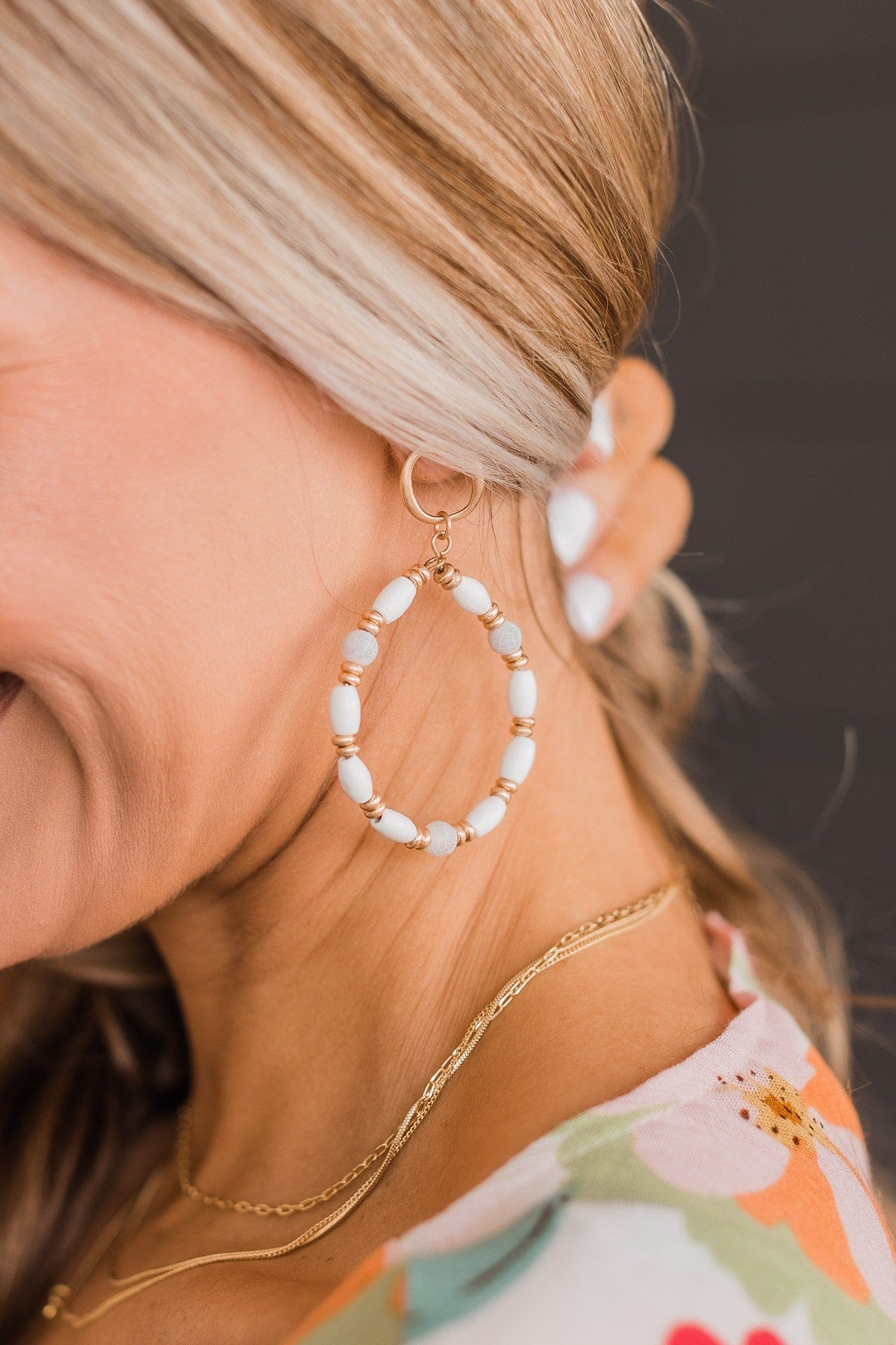 Stand Out Beaded Dangle Earrings- White & Grey