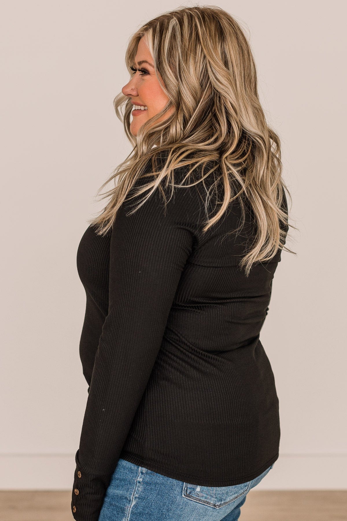 Caught Up In Love Knit Top- Black
