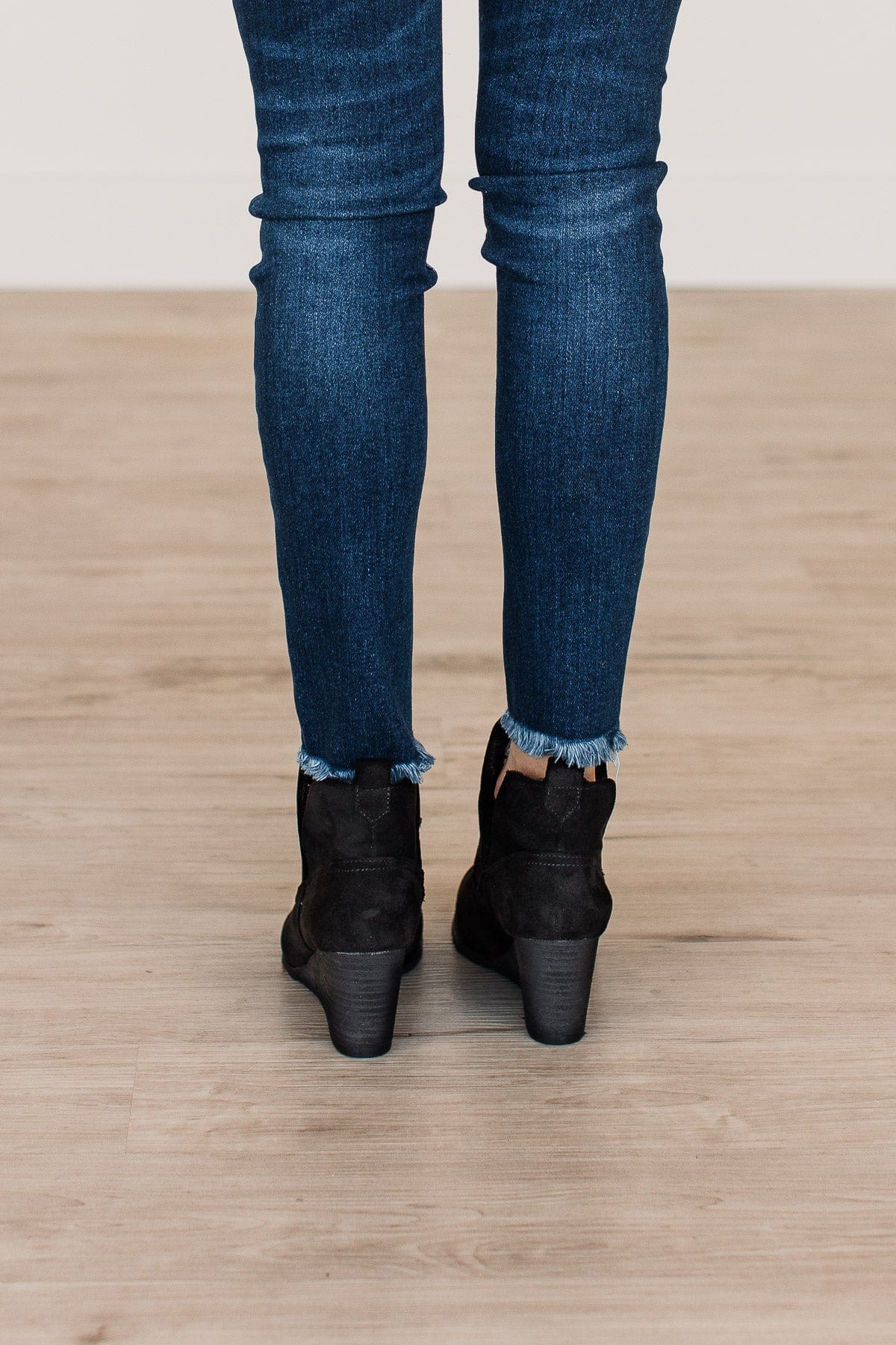Very G Ember Wedge Booties- Black