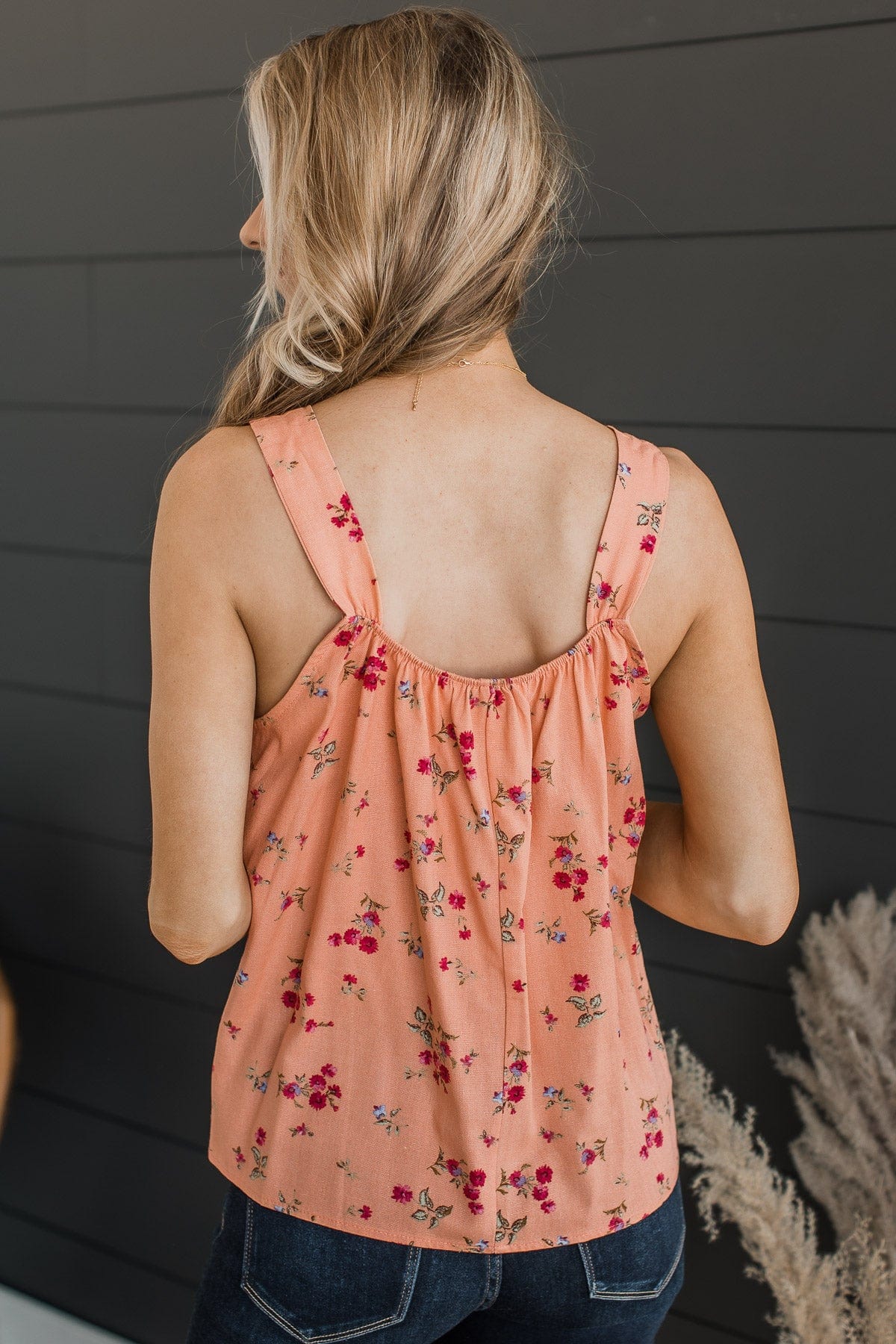 Fresh Feelings Floral Tank Top- Peach
