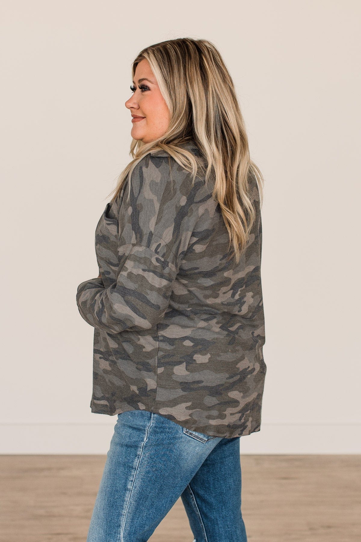 Off The Grid Button Top- Camo