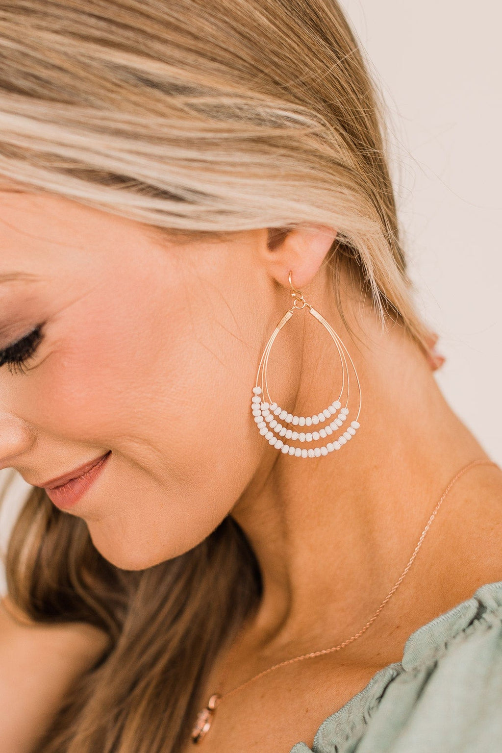 Promising Style Beaded Teardrop Earrings- Gold White