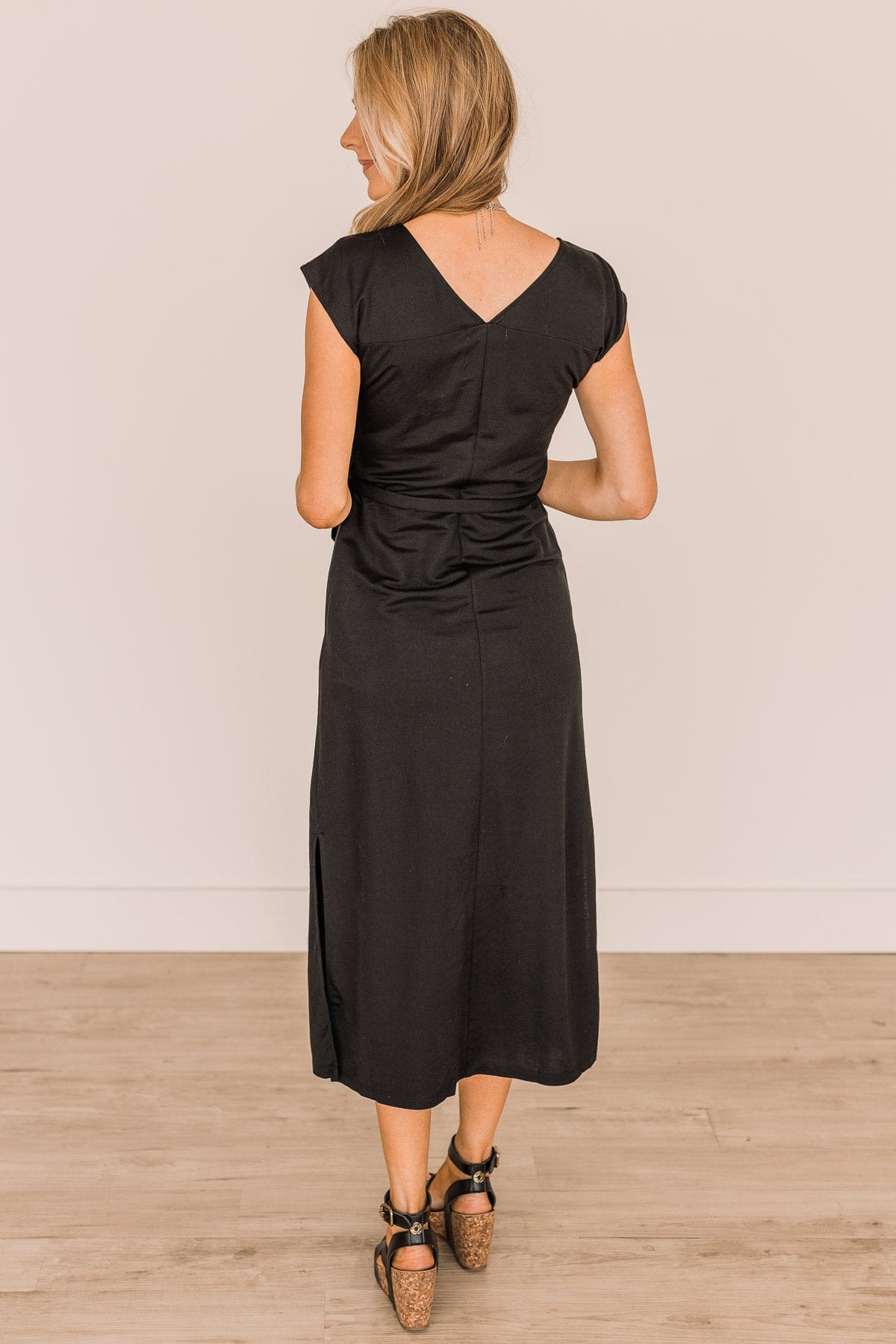 Following A Daydream Midi Dress- Black
