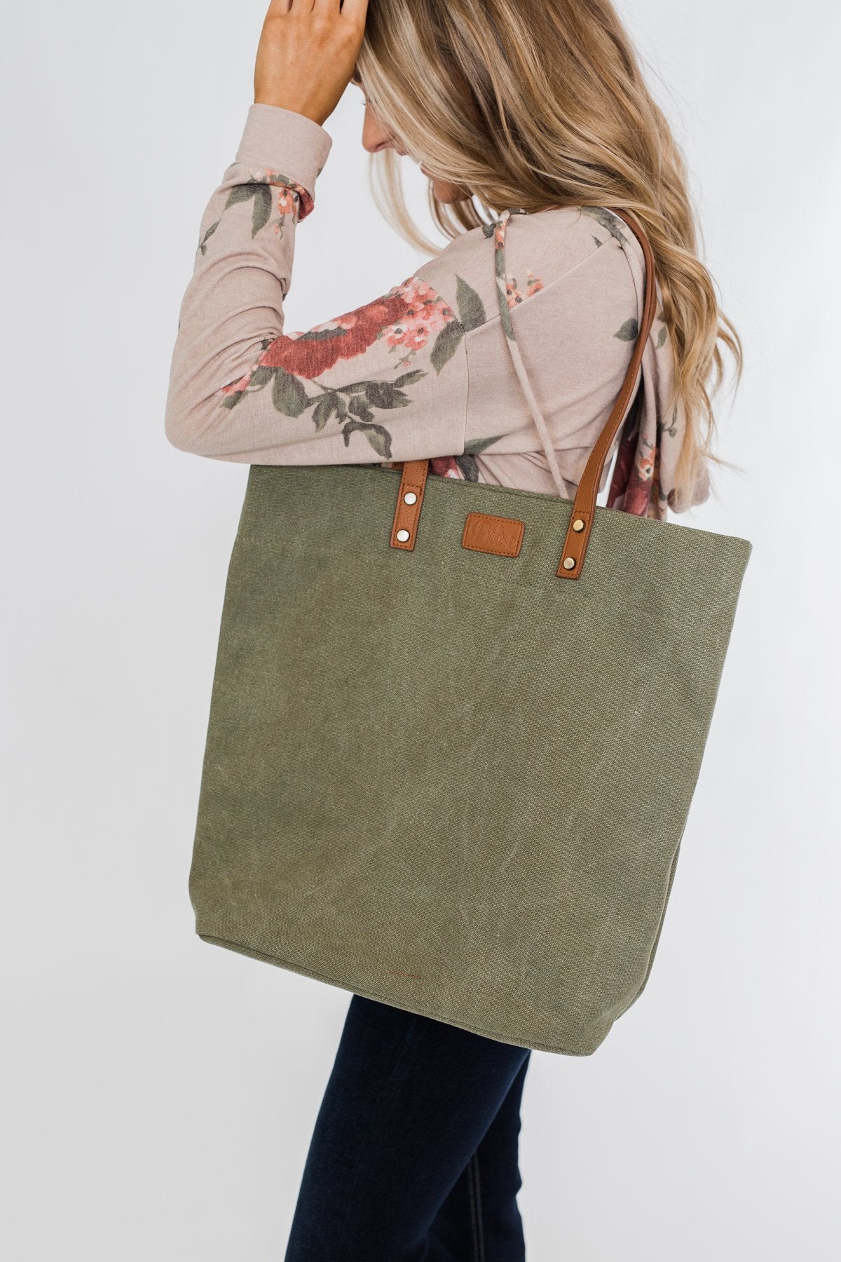 Life's Adventures Canvas Tote- Olive