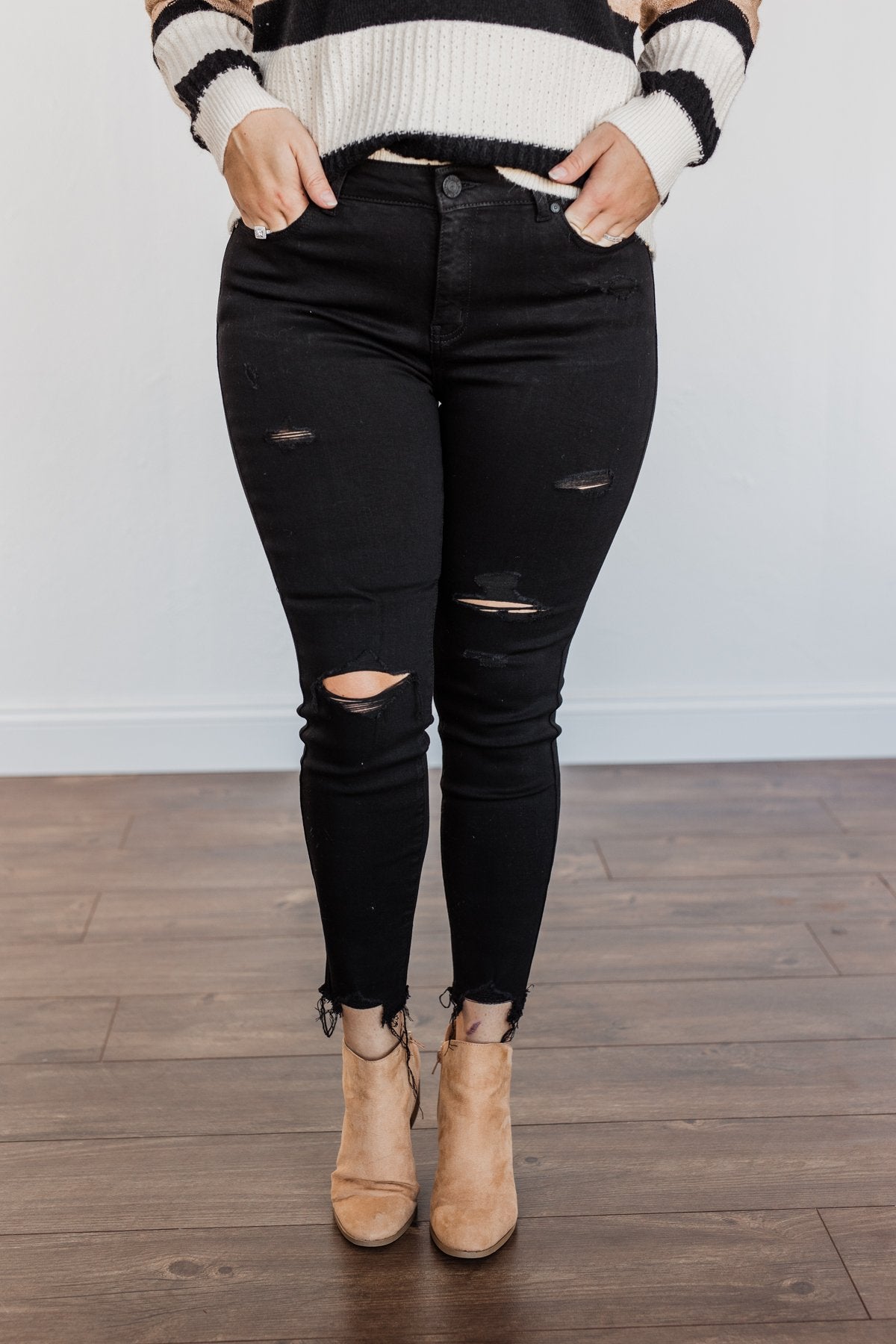 EnJean Ankle Crop Skinny Jeans- Black Giselle Wash