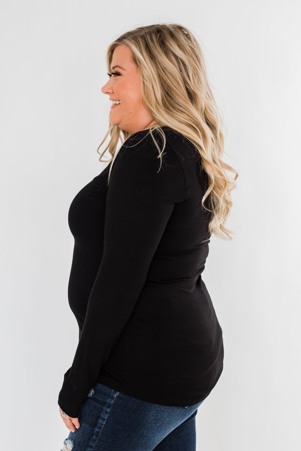 Essential 5-Button Henley Top- Black