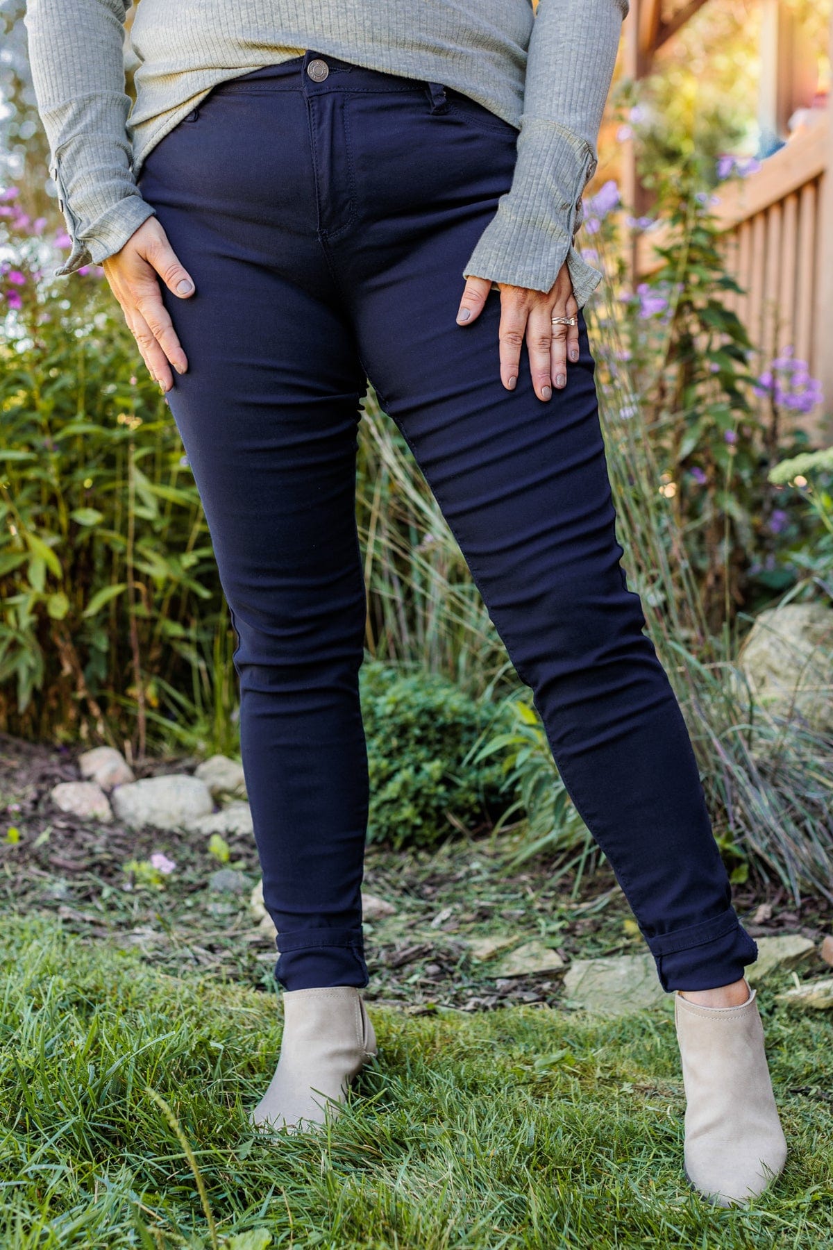 YMI Mid-Rise Jeggings- Sawyer Wash