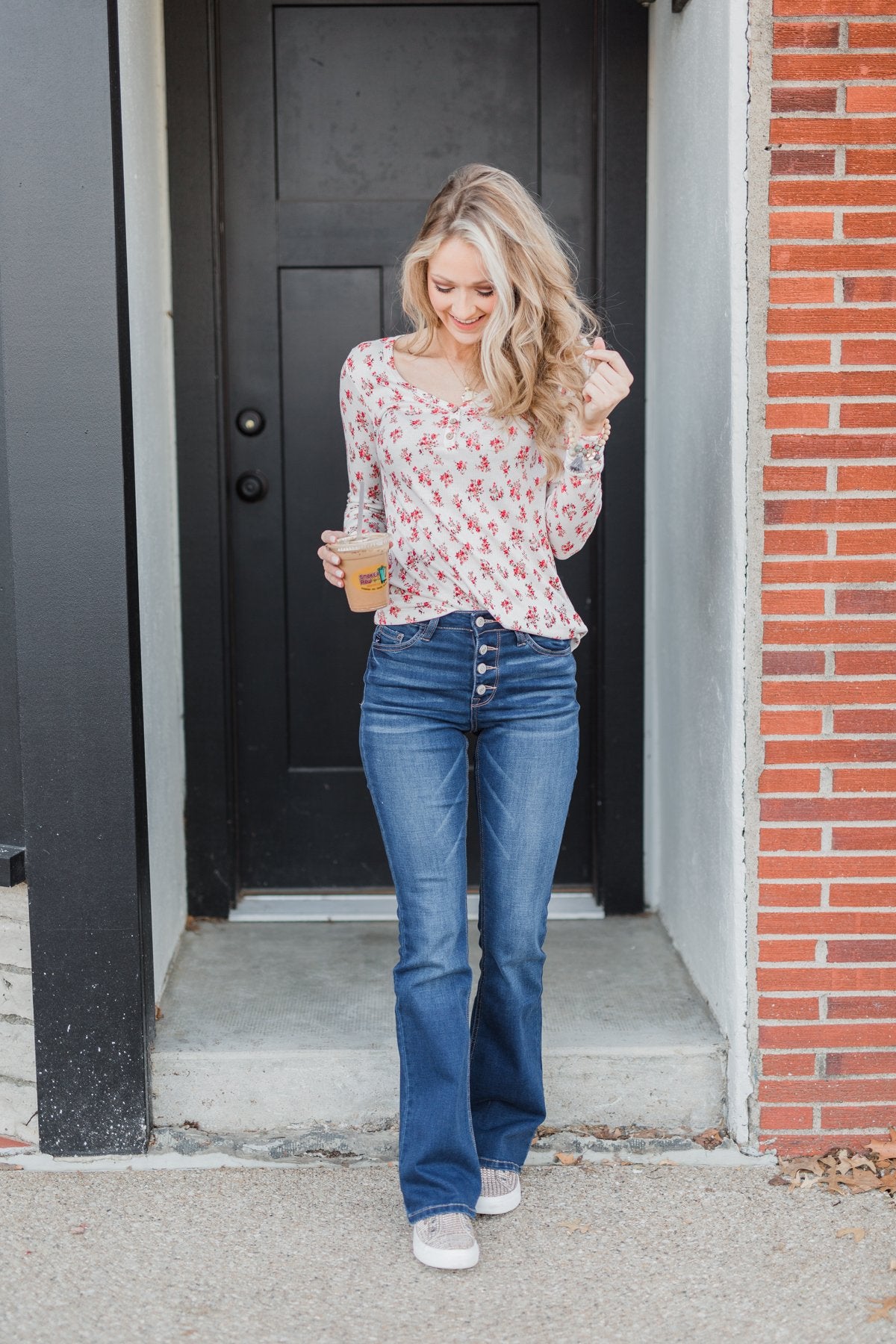 Blossoming Beauty 3-Button Henley Top - Ivory – The Pulse Boutique