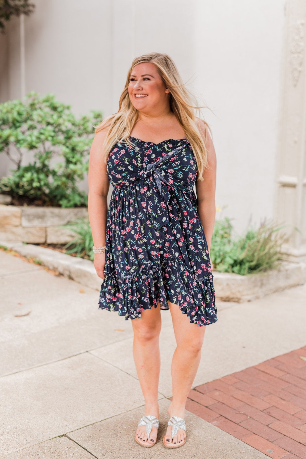 Saying Goodbye Floral Tie Dress- Navy – The Pulse Boutique