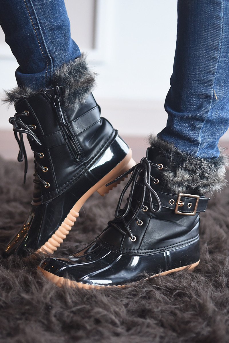 Duck Boots Black