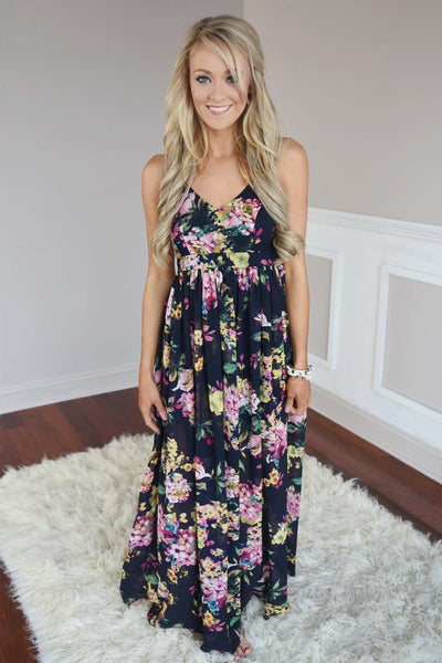 Fields of Freesias Maxi ~ Navy – The Pulse Boutique
