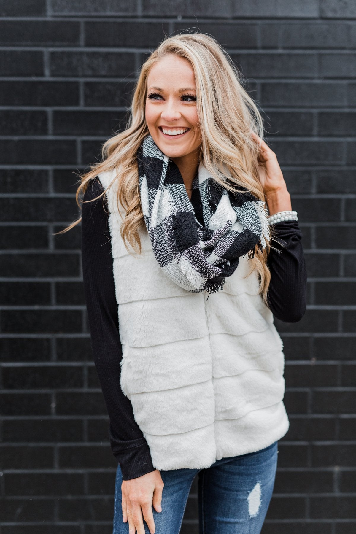 Faux Fur Zip Up Vest- Ivory