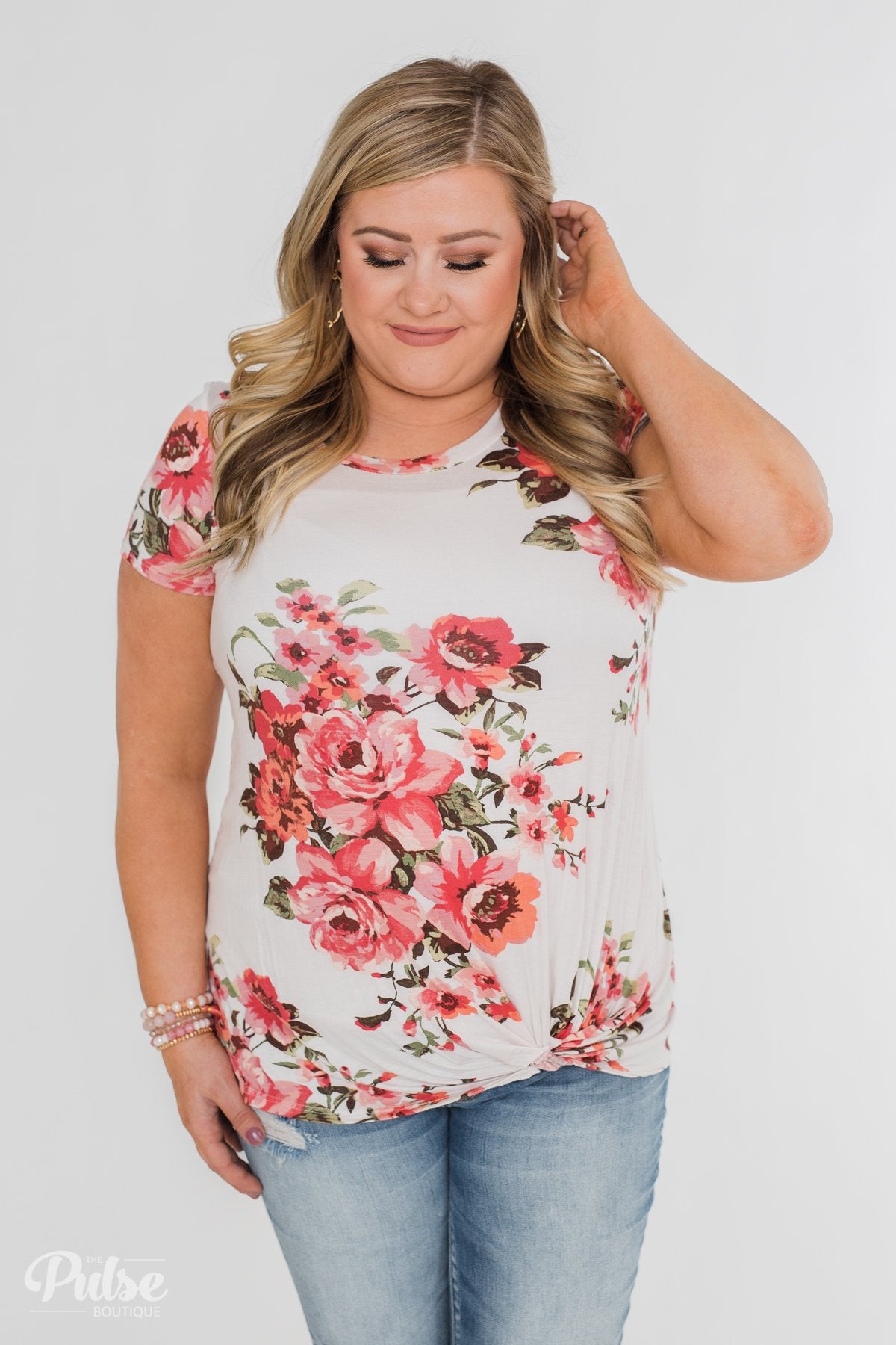 Can't Compare Floral Knot Top- Ivory