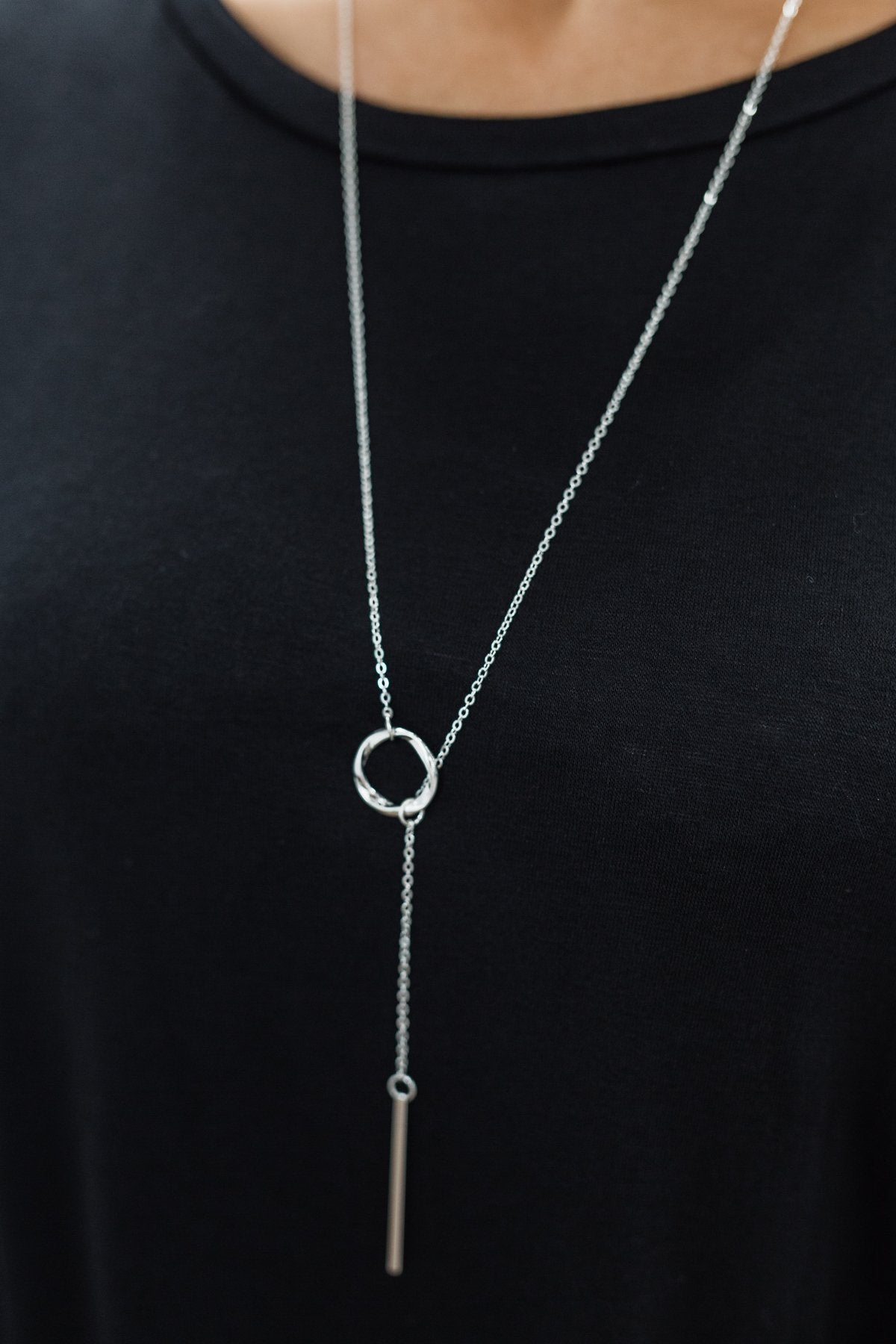 Adjustable Bar & Circle Necklace - Silver