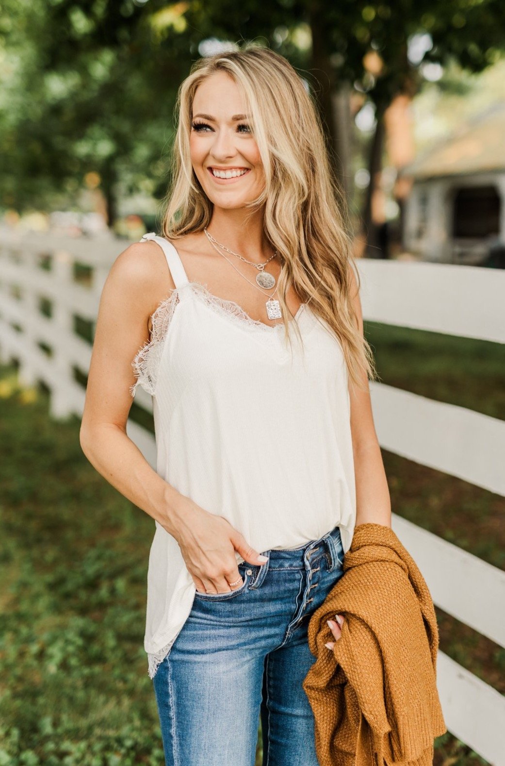 Think Like A Queen Lace Trimmed Tank Top- Off-White