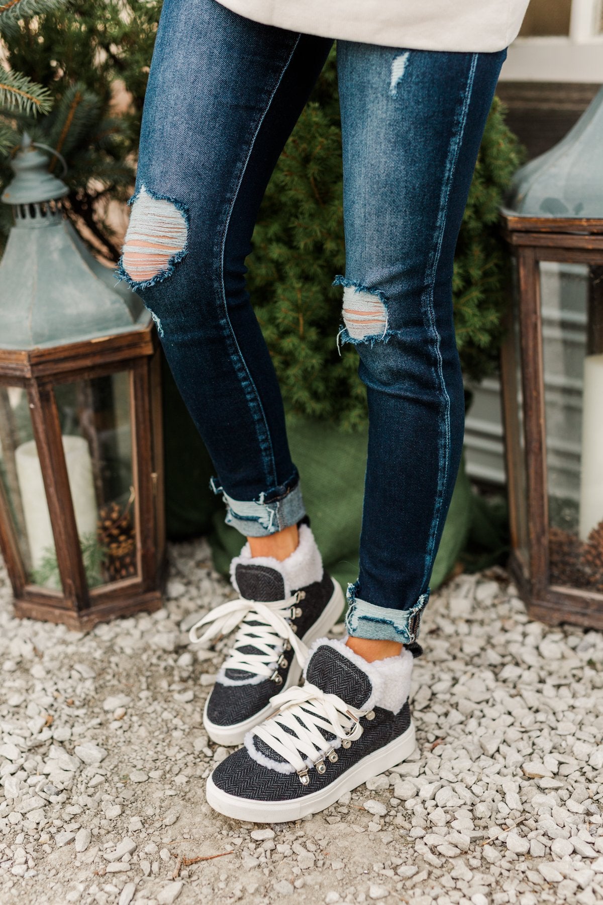 Very G Snuggly Sneakers- Charcoal