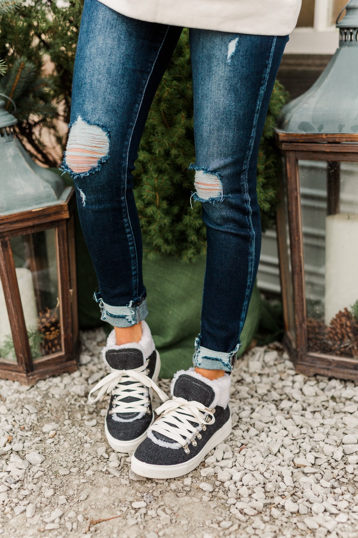 Very G Snuggly Sneakers- Charcoal